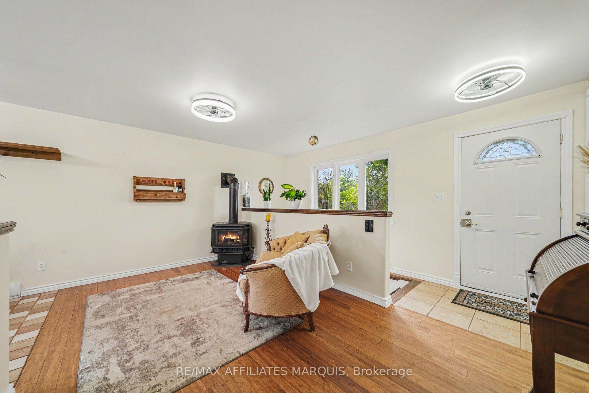 Photo 6 of 428 Johnston Road, Athens, R of Yonge & Escott Twp — HOMEH