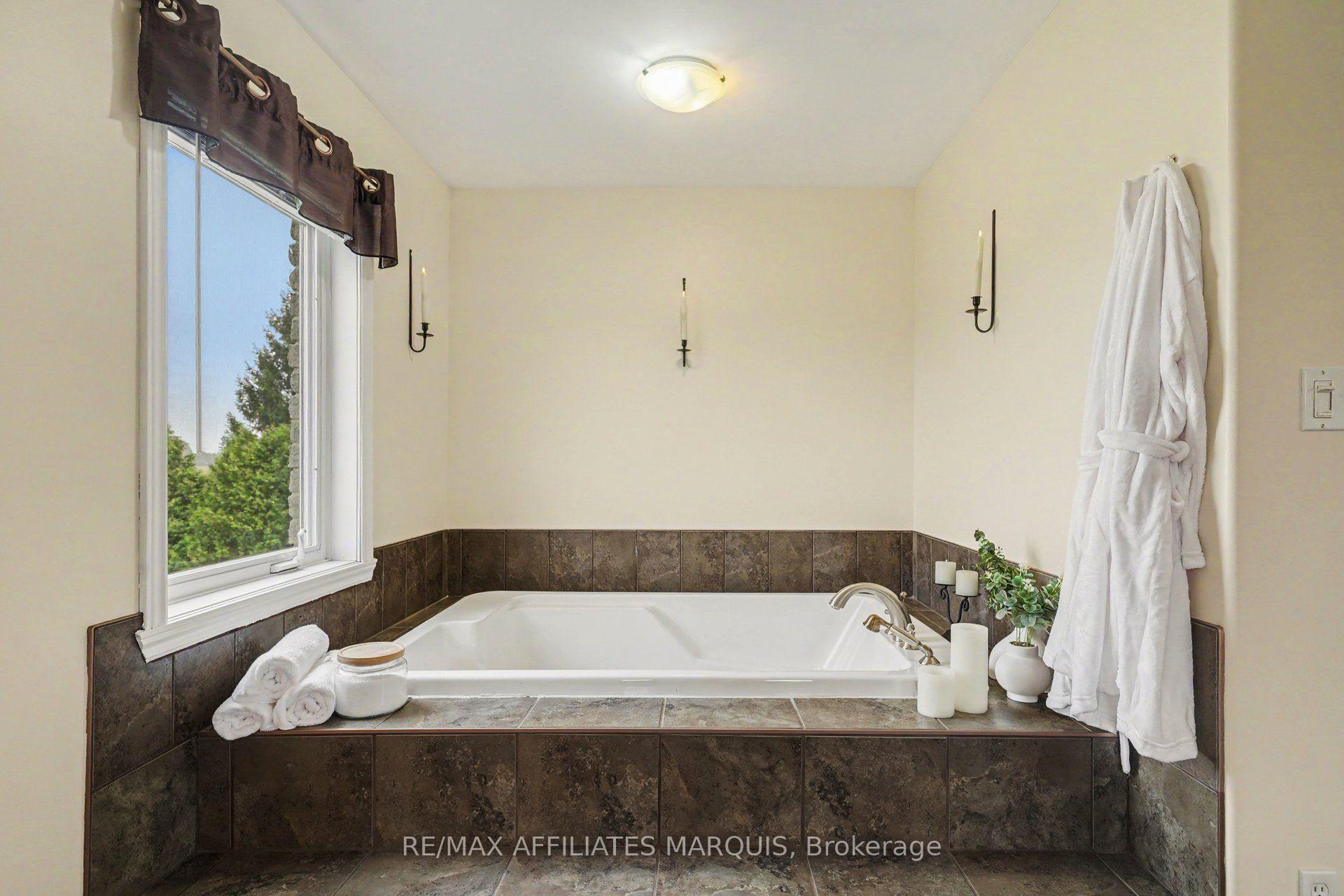 Photo 9 of 428 Johnston Road, Athens, R of Yonge & Escott Twp — HOMEH