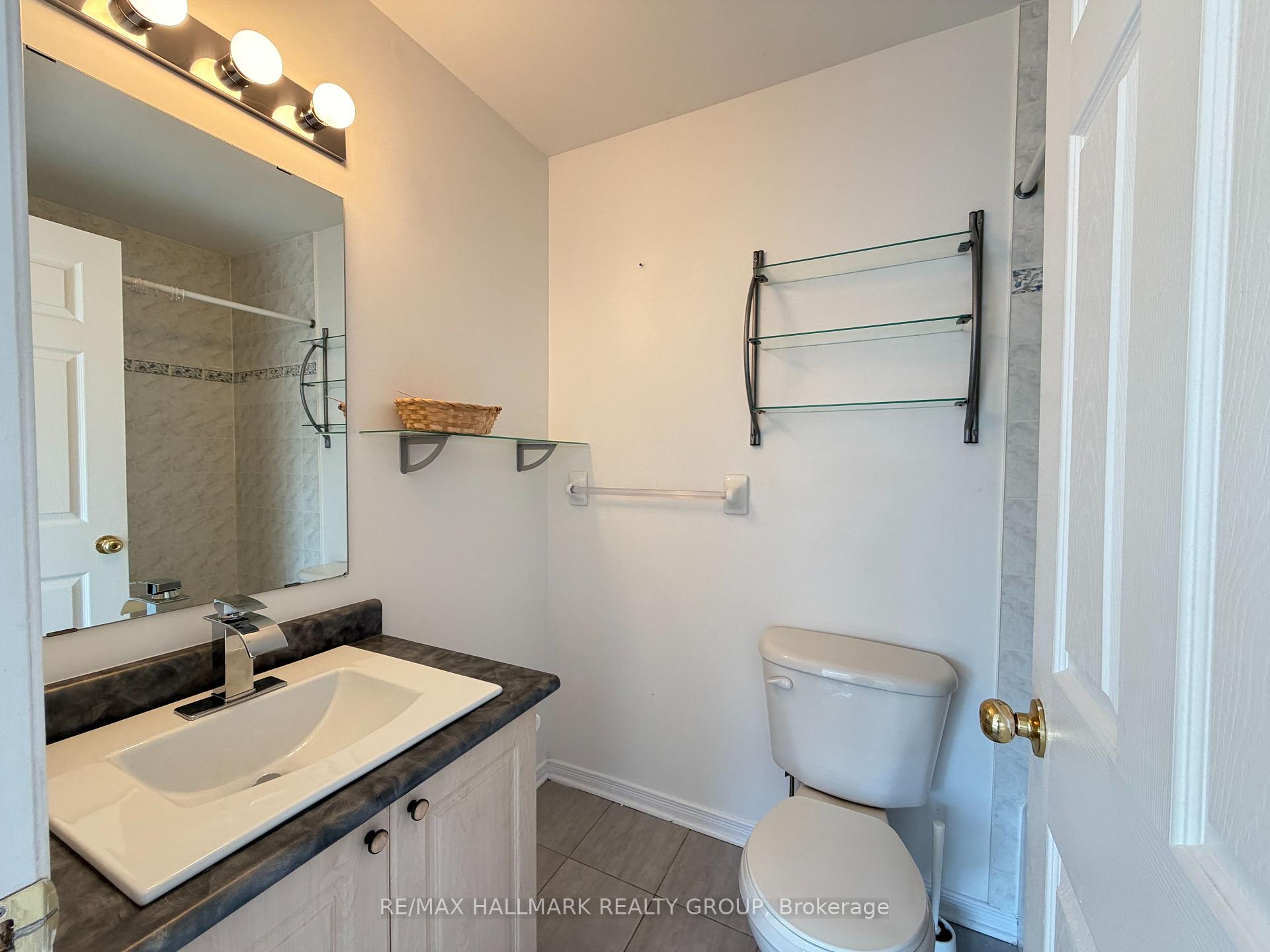 Photo 18 of 230 Westvalley Private, Ottawa, Brookfield Gardens — HOMEH
