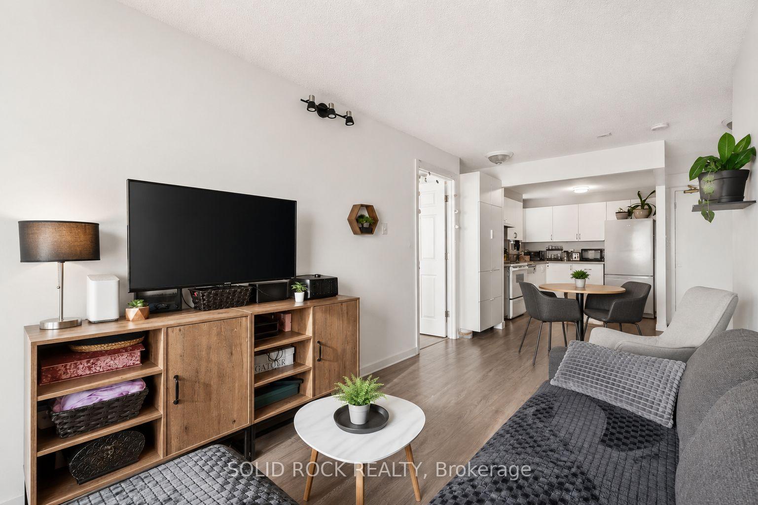 Photo 11 of Unit 901, 1440 Heron Road, Ottawa, Heron Gate — HOMEH