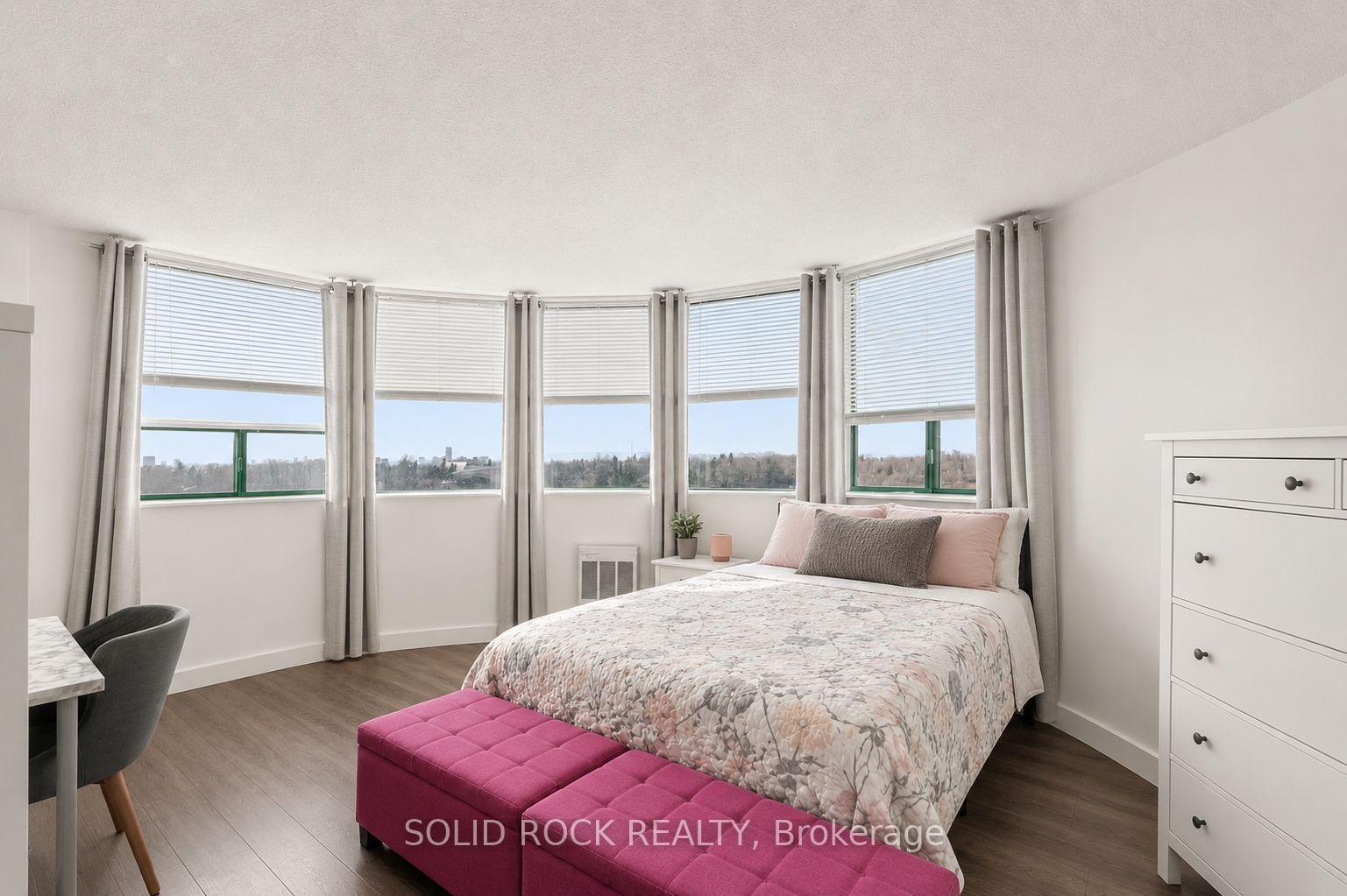 Photo 13 of Unit 901, 1440 Heron Road, Ottawa, Heron Gate — HOMEH