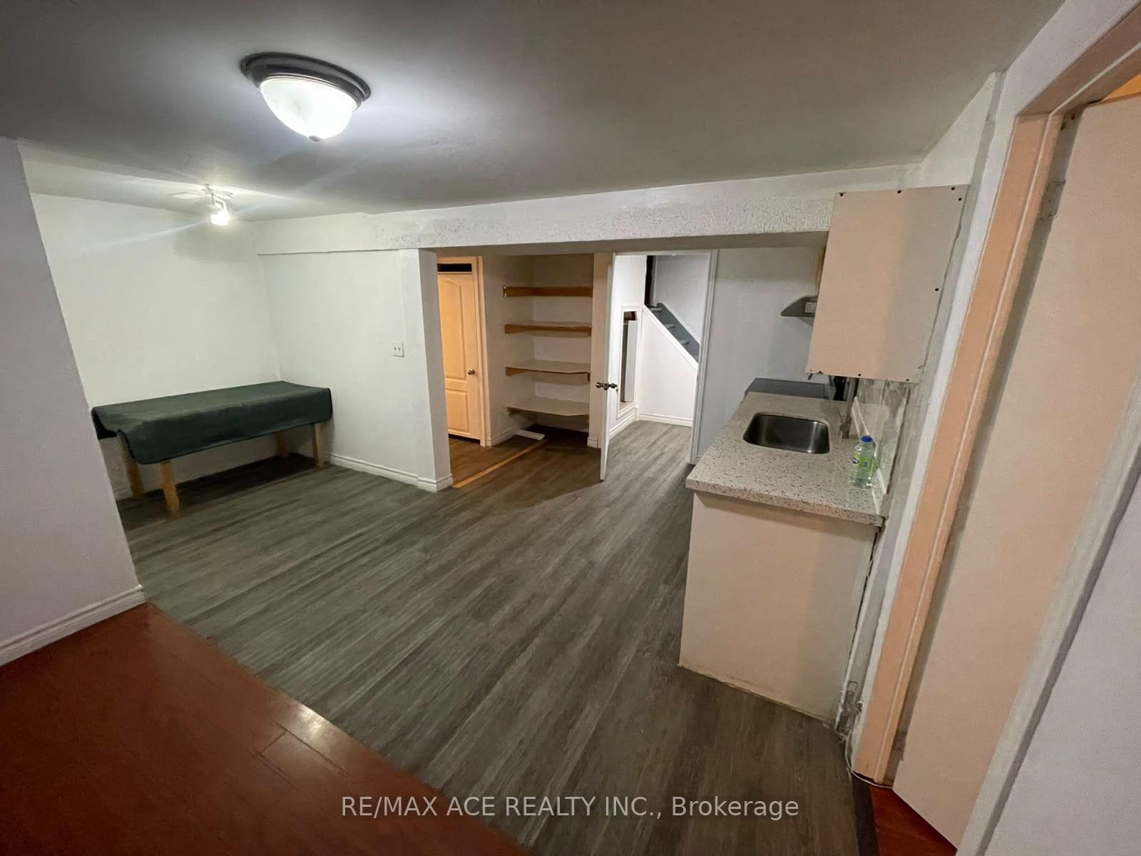 Photo 2 of Unit Bsmt, 5 Danmary Road E, Scarborough, Eglinton East — HOMEH