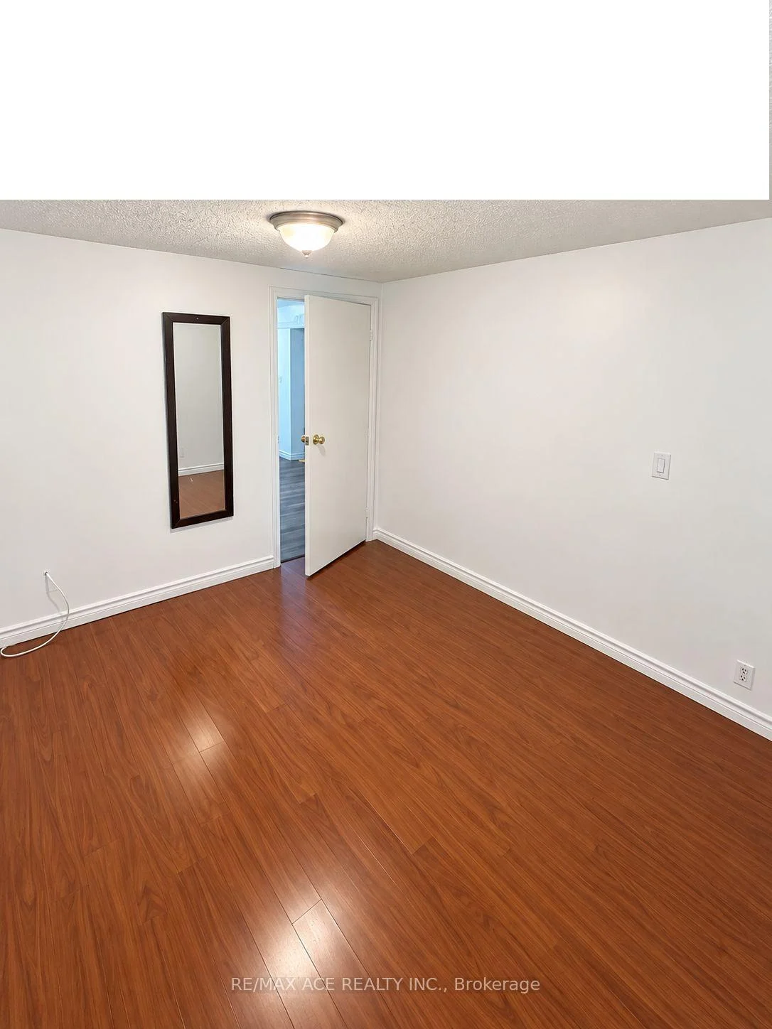 Photo 7 of Unit Bsmt, 5 Danmary Road E, Scarborough, Eglinton East — HOMEH