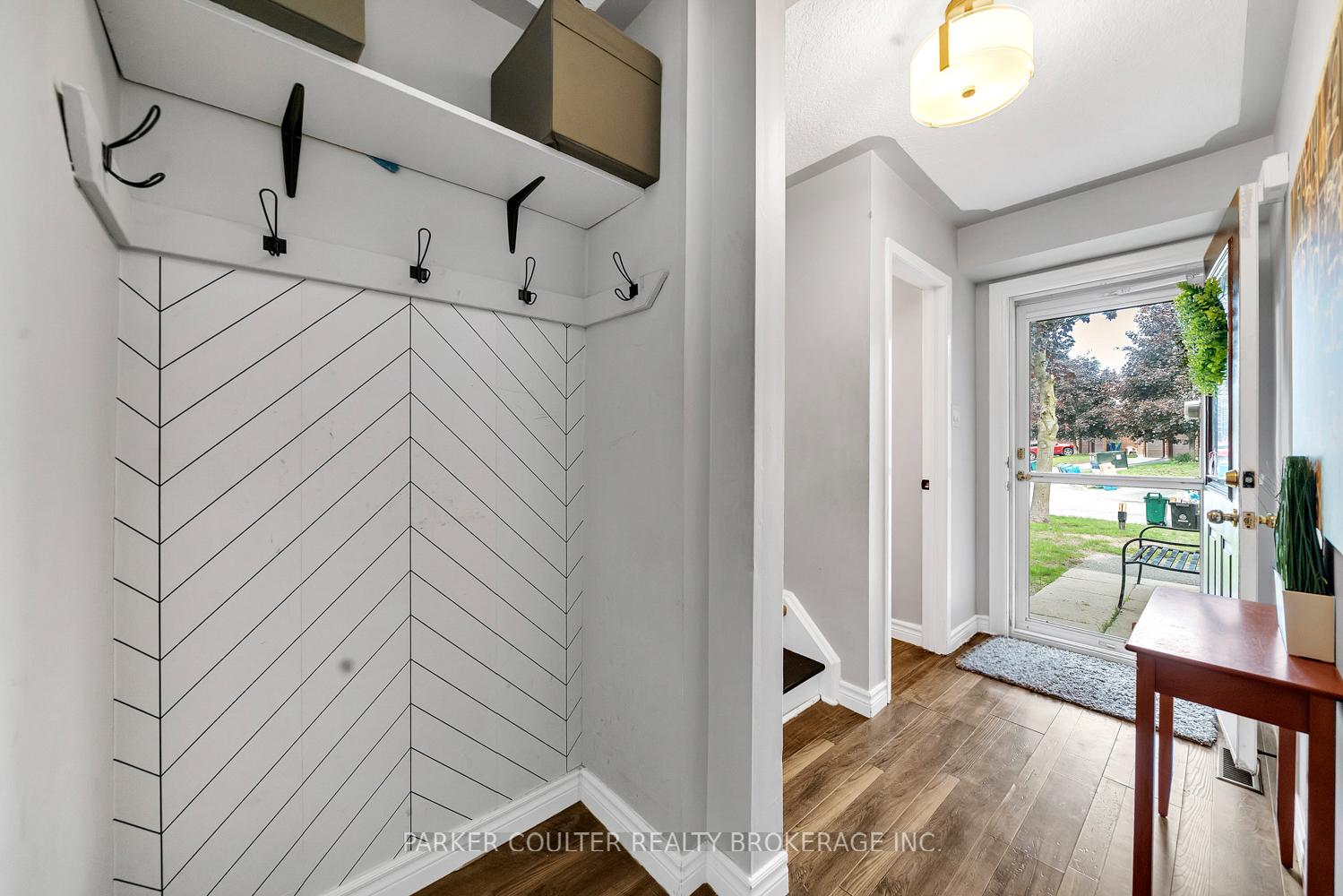 Photo 5 of Unit 16, 441 Barrie Road, Orillia — HOMEH