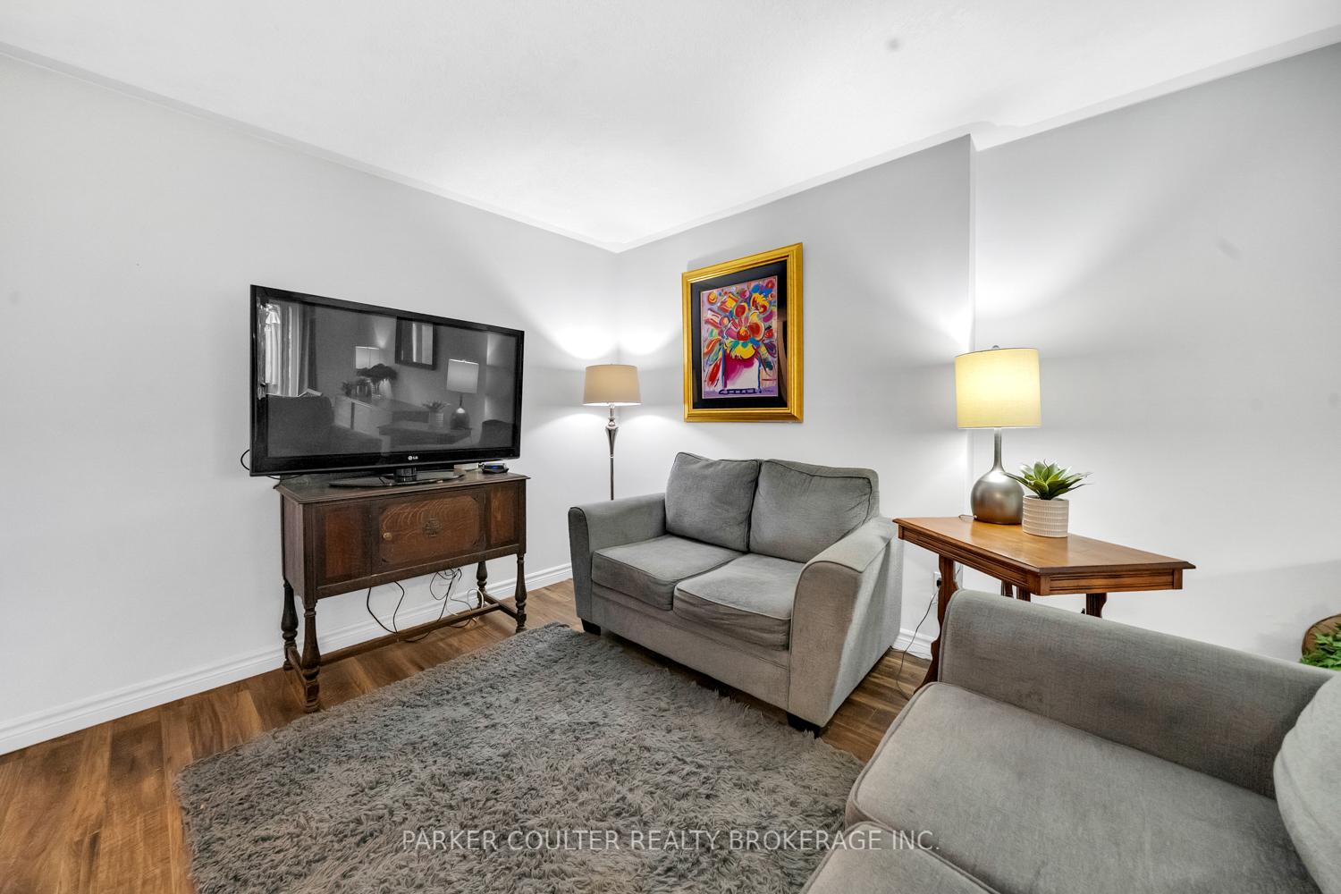 Photo 7 of Unit 16, 441 Barrie Road, Orillia — HOMEH