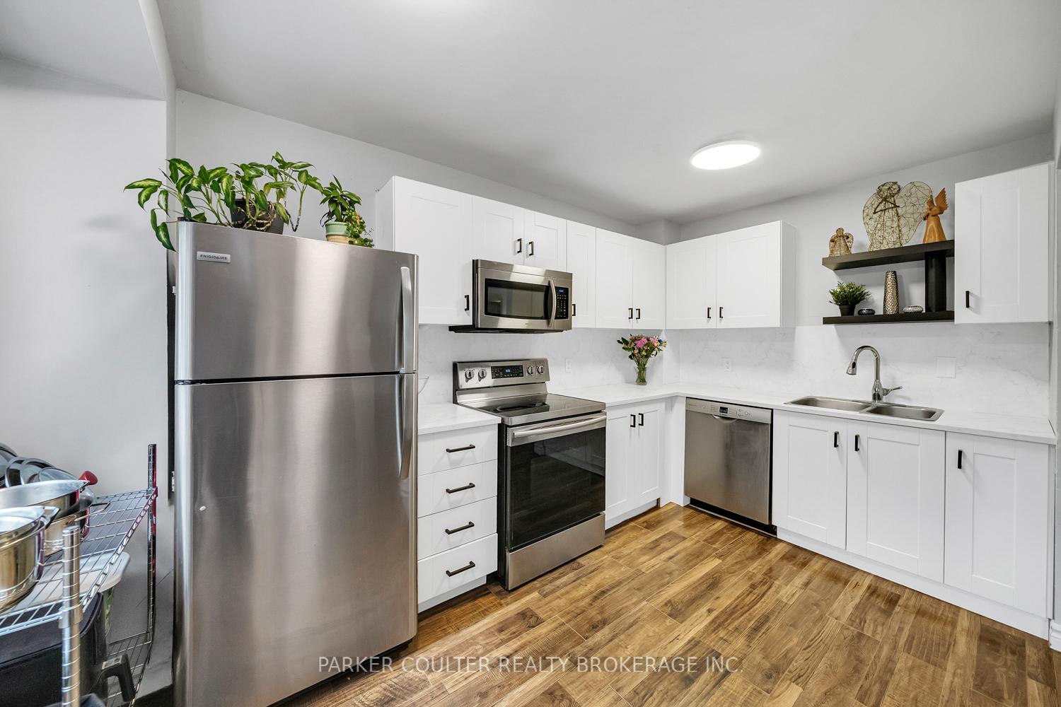 Photo 13 of Unit 16, 441 Barrie Road, Orillia — HOMEH