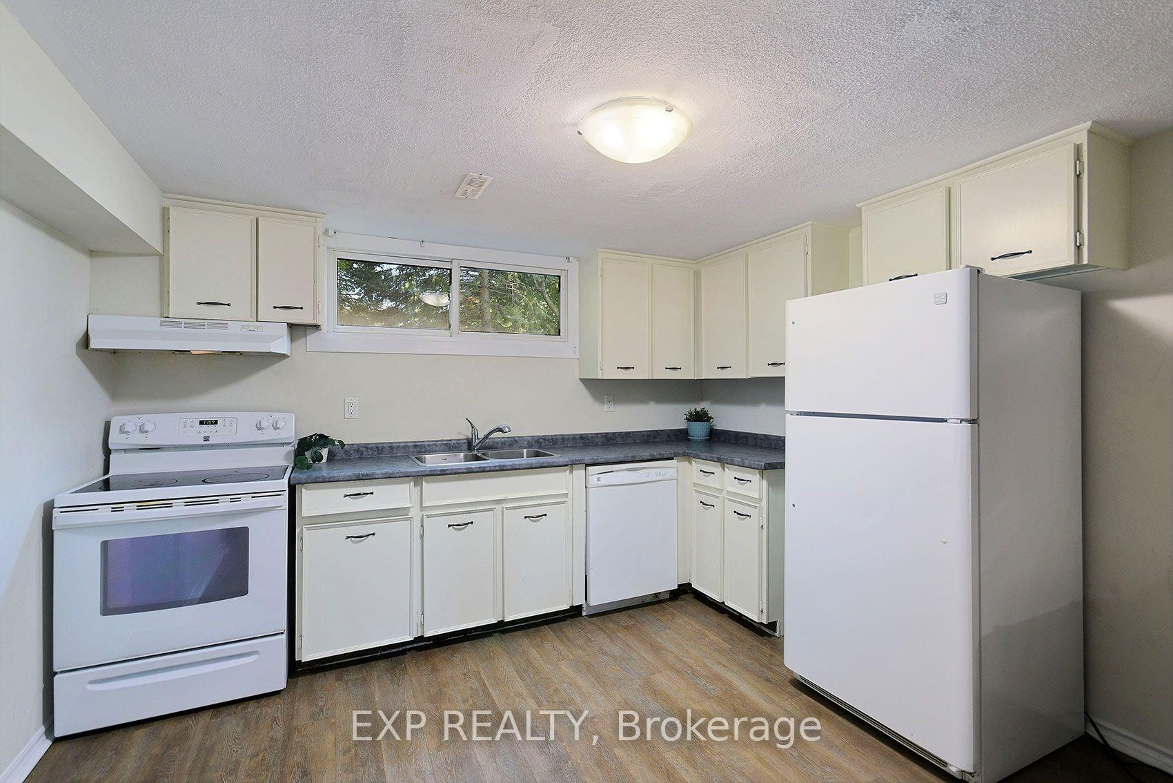 Photo 16 of 260 Cook Street, Barrie, Grove East — HOMEH