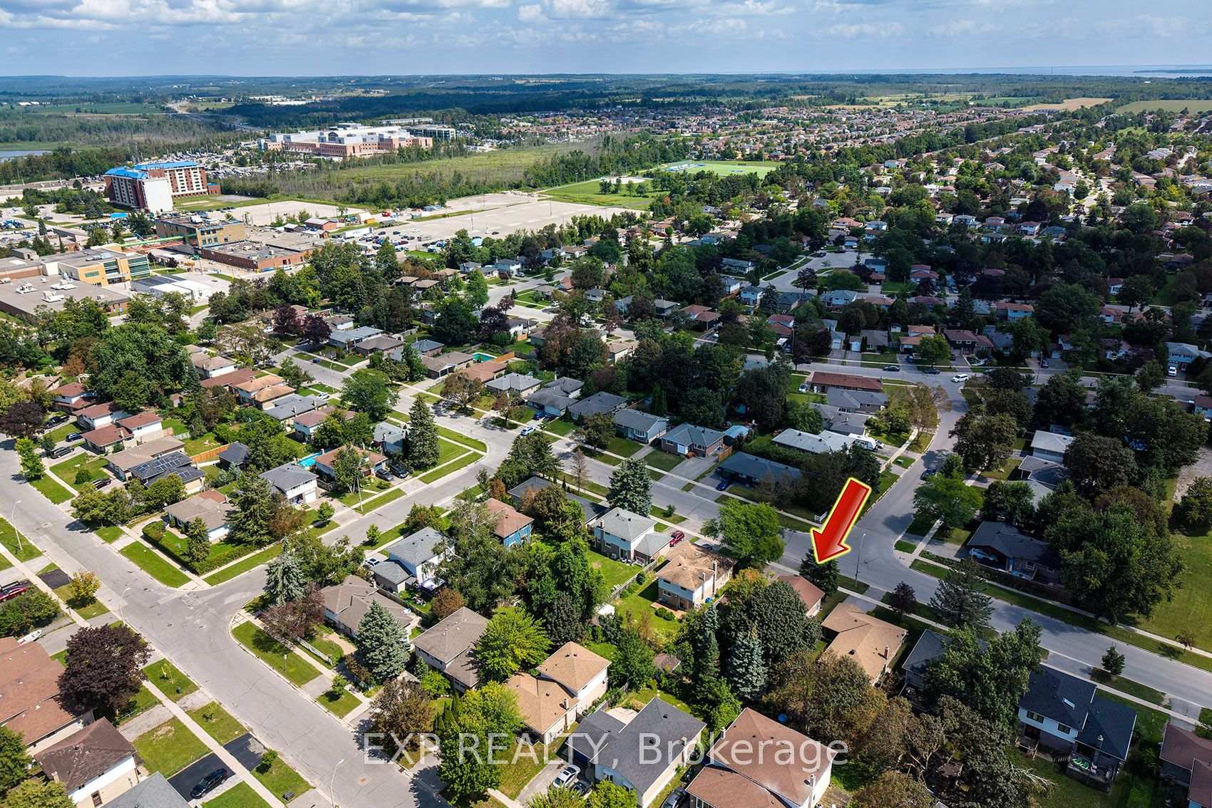Photo 31 of 260 Cook Street, Barrie, Grove East — HOMEH