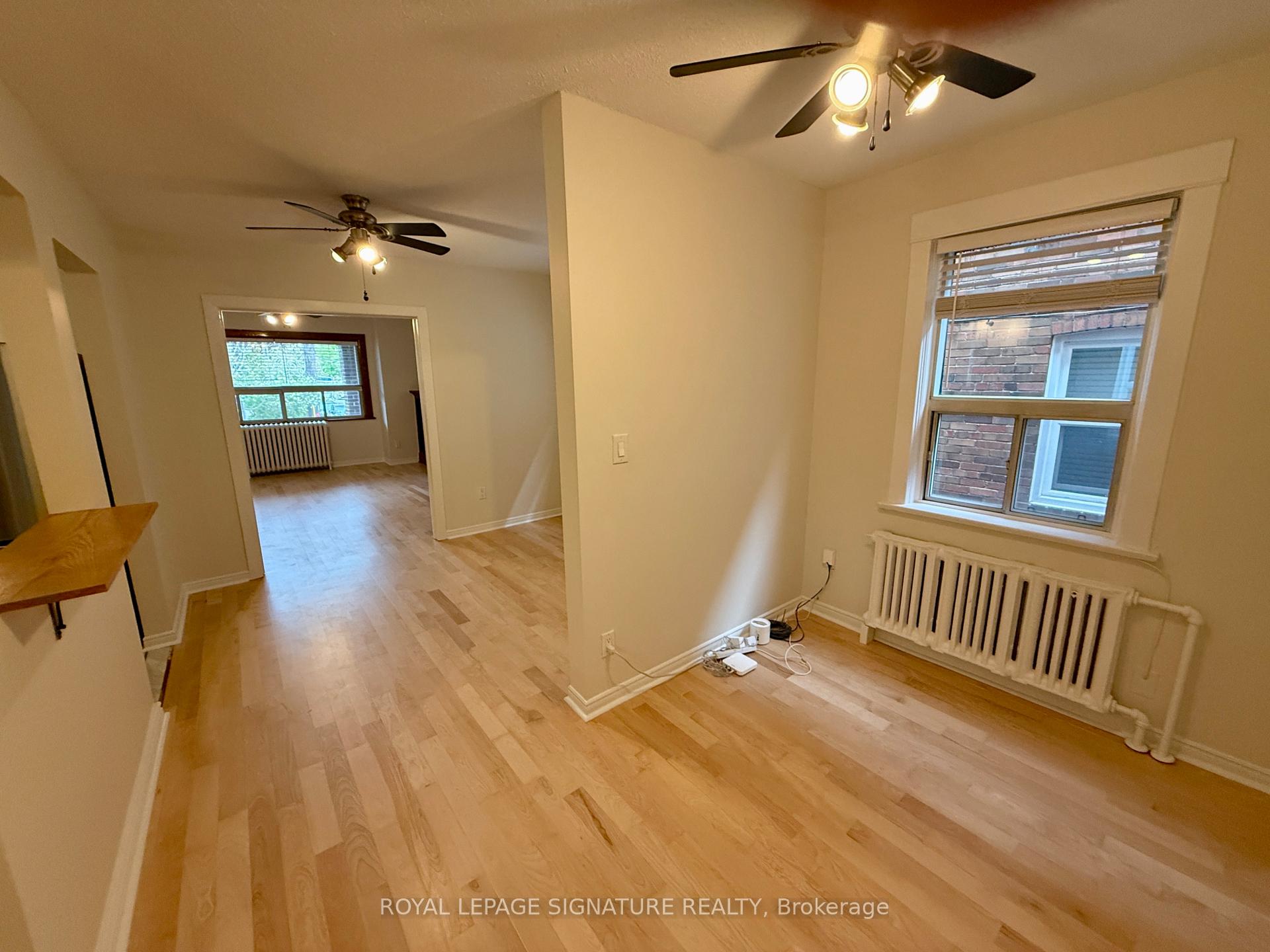 Photo 7 of Unit Main Floor, 60 Glen Manor Drive, Toronto, The Beaches — HOMEH