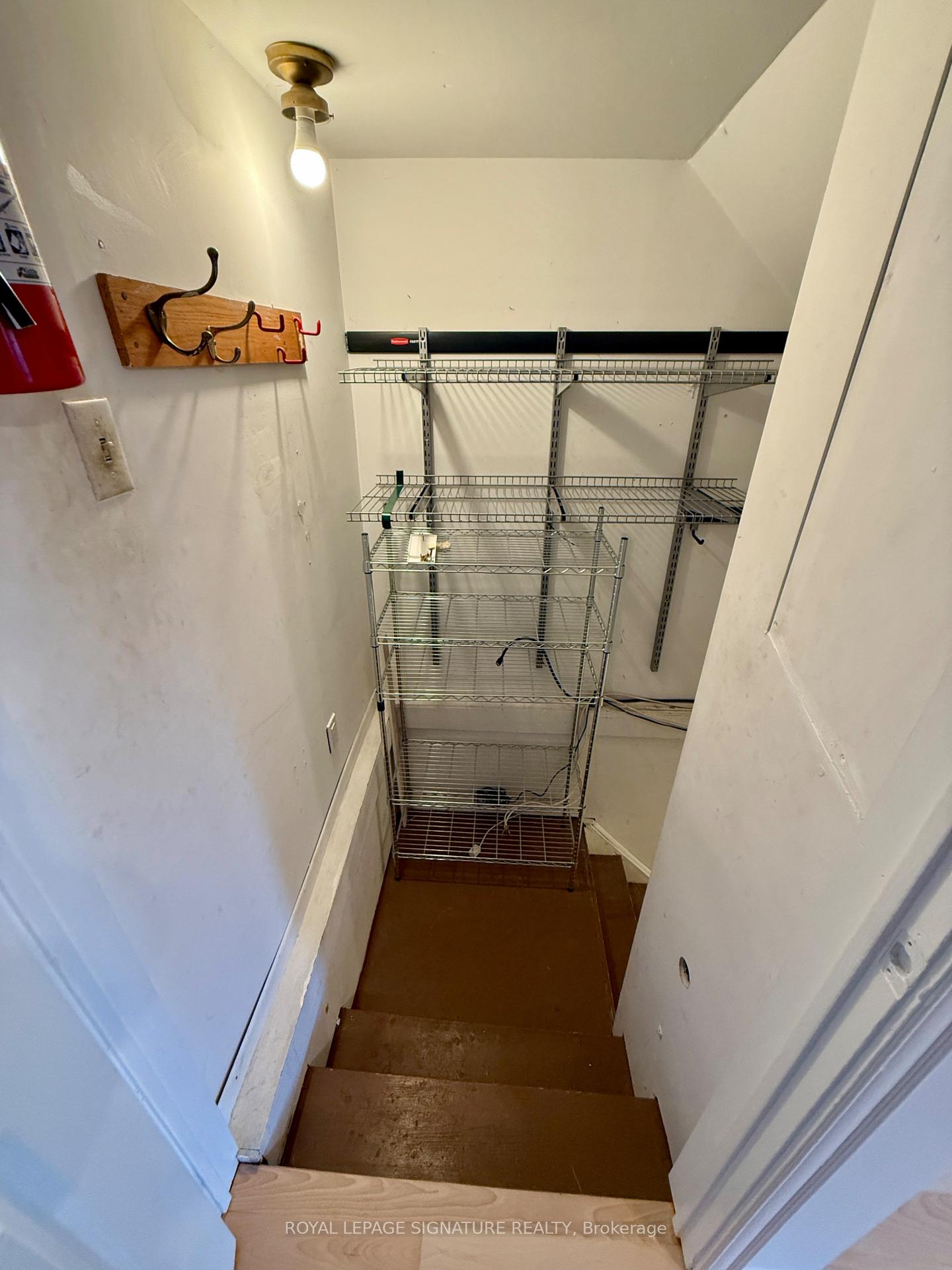 Photo 21 of Unit Main Floor, 60 Glen Manor Drive, Toronto, The Beaches — HOMEH