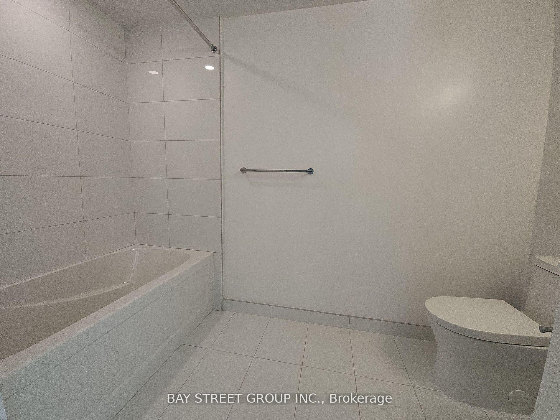 Photo 9 of Unit 1915, 230 Simcoe Street, Toronto, Kensington-Chinatown — HOMEH