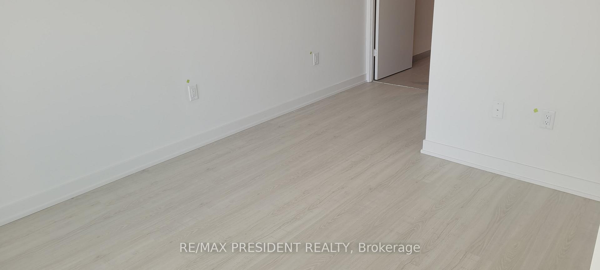Photo 2 of Unit 5310, 3883 Quartz Road E, Mississauga, City Centre — HOMEH