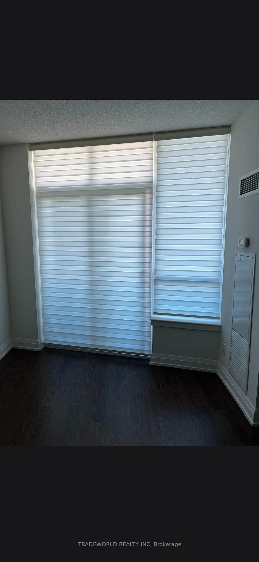 Photo 16 of Unit #901, 7171 Yonge Street, Markham, Thornhill — HOMEH