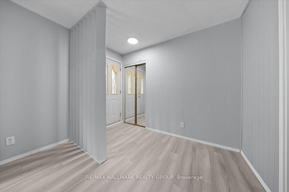 Photo 4 of 5881 Piperville Road, Ottawa, Carlsbad Springs — HOMEH