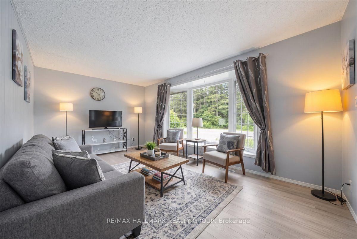 Photo 5 of 5881 Piperville Road, Ottawa, Carlsbad Springs — HOMEH