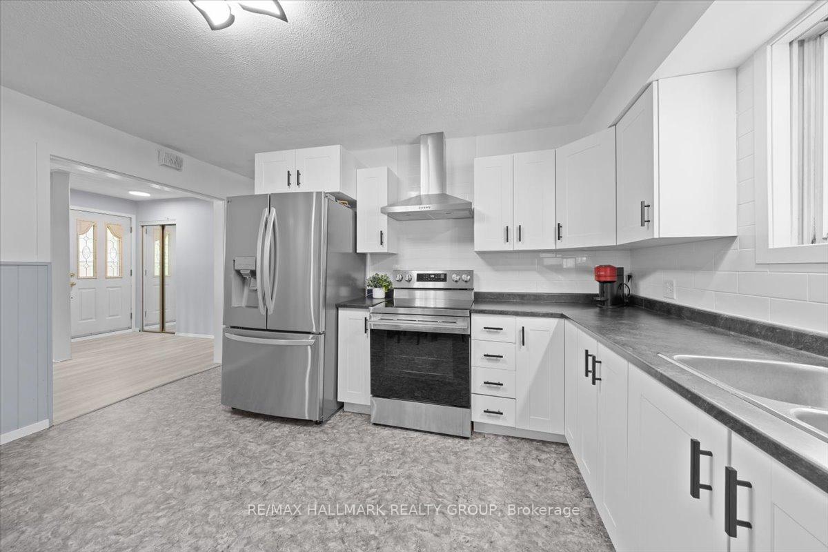 Photo 11 of 5881 Piperville Road, Ottawa, Carlsbad Springs — HOMEH