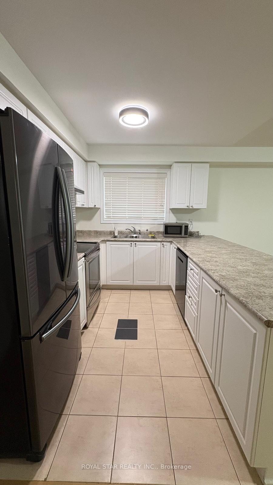 Photo 2 of Unit 31, 200 Veterans Drive S, Brampton, Northwest Brampton — HOMEH