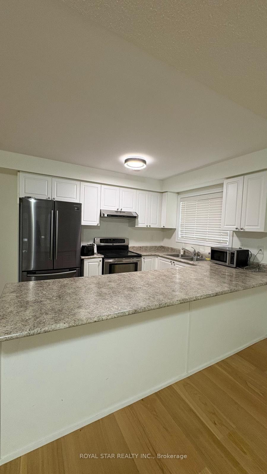 Photo 3 of Unit 31, 200 Veterans Drive S, Brampton, Northwest Brampton — HOMEH