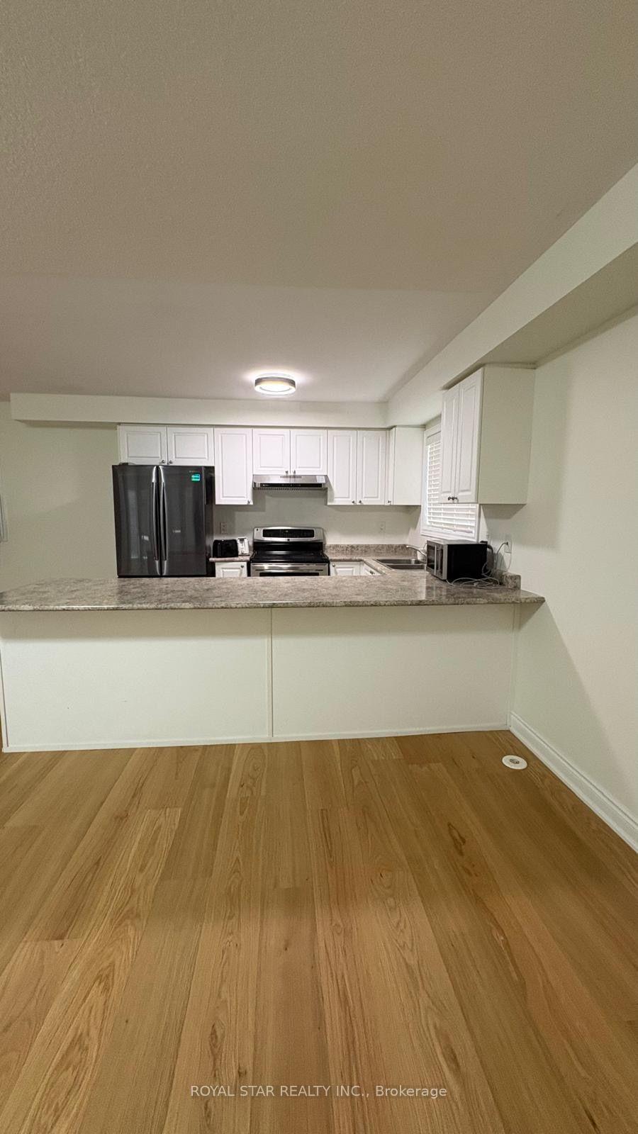 Photo 4 of Unit 31, 200 Veterans Drive S, Brampton, Northwest Brampton — HOMEH