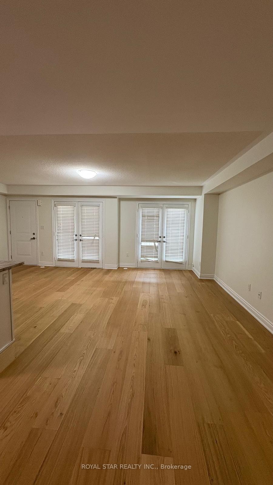 Photo 5 of Unit 31, 200 Veterans Drive S, Brampton, Northwest Brampton — HOMEH
