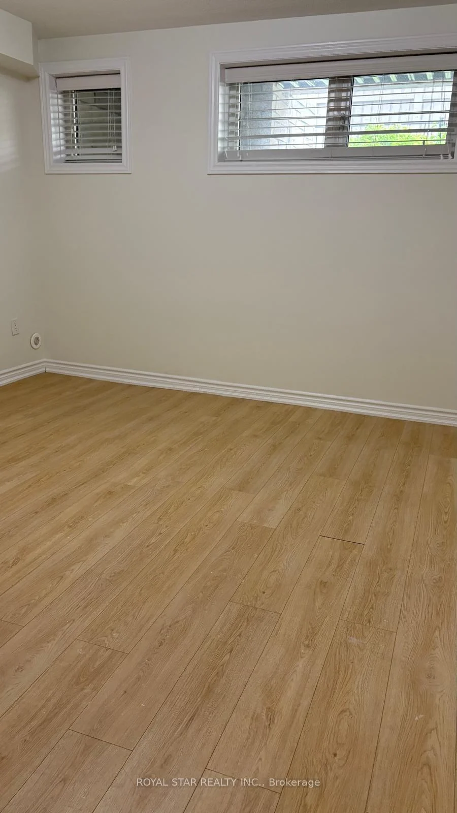 Photo 6 of Unit 31, 200 Veterans Drive S, Brampton, Northwest Brampton — HOMEH