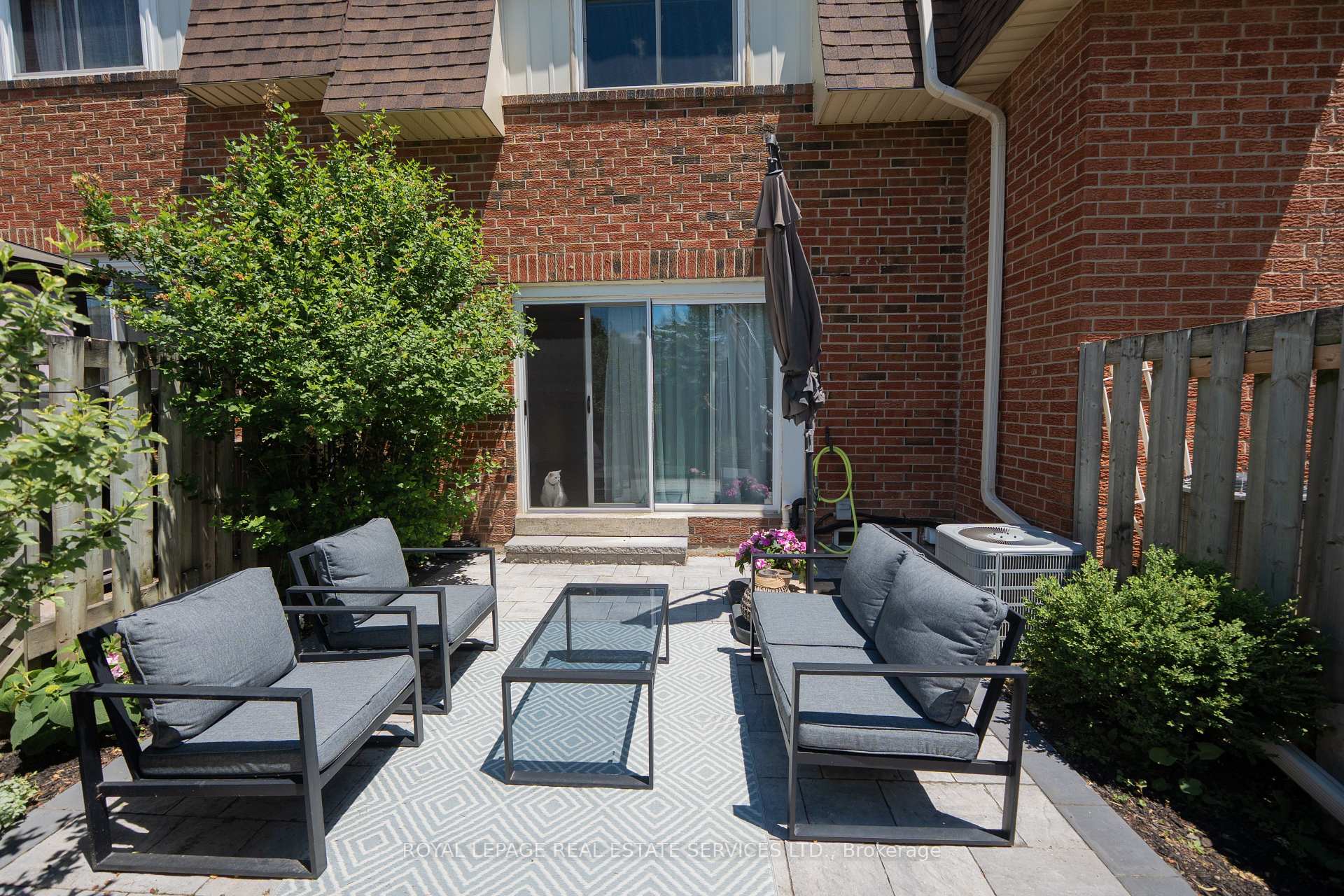 Photo 2 of 30 Heslop Road, Milton, Bronte Meadows — HOMEH