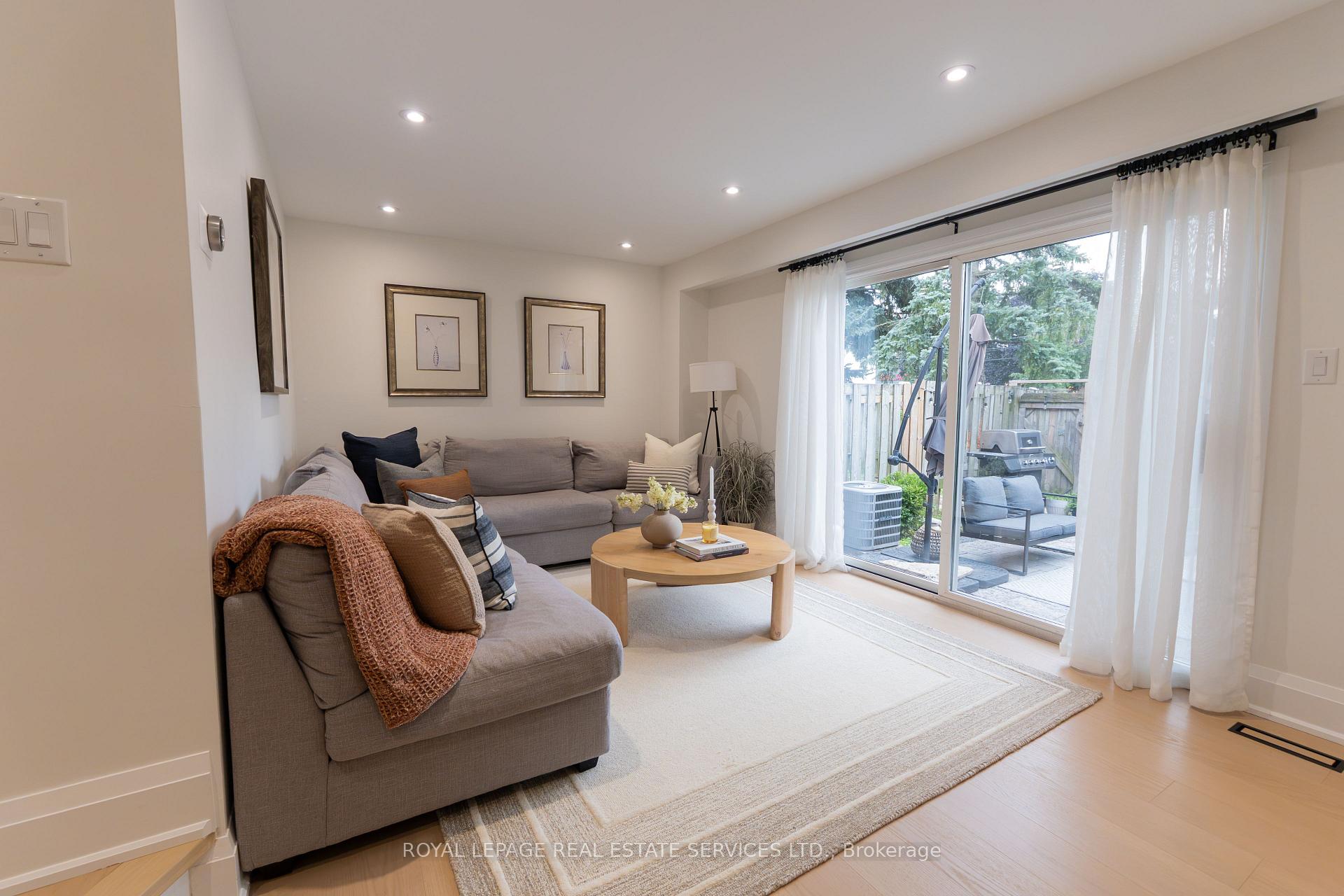 Photo 15 of 30 Heslop Road, Milton, Bronte Meadows — HOMEH