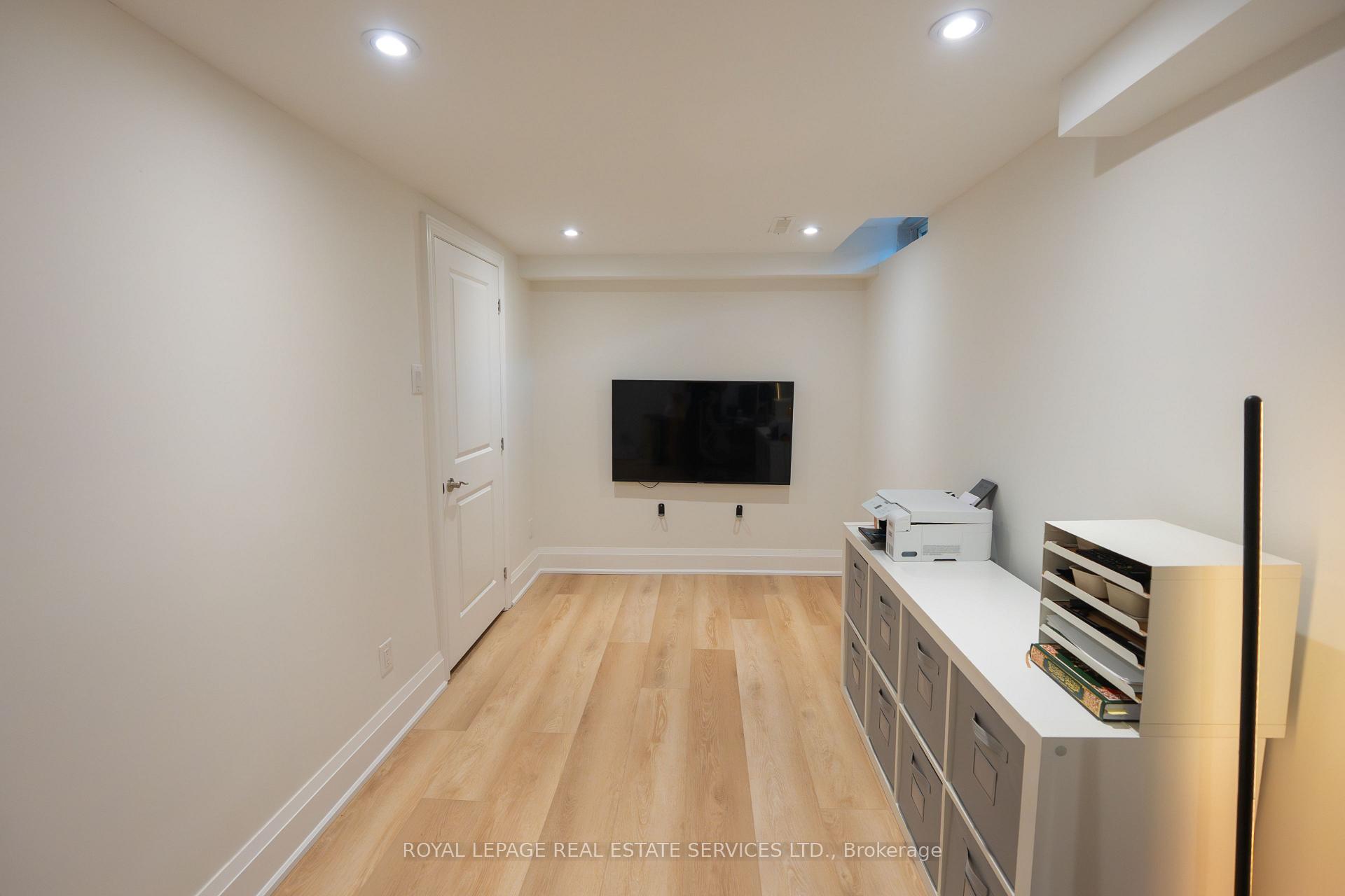 Photo 16 of 30 Heslop Road, Milton, Bronte Meadows — HOMEH
