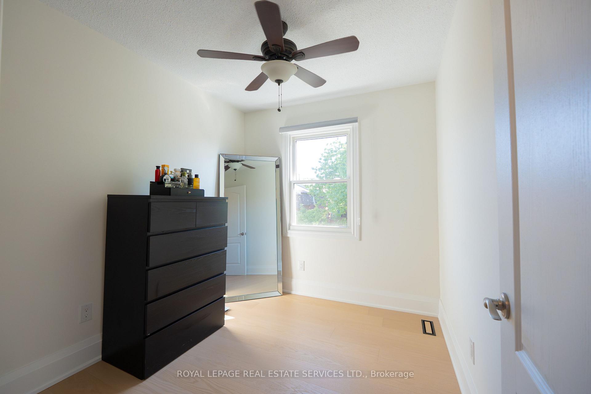 Photo 21 of 30 Heslop Road, Milton, Bronte Meadows — HOMEH