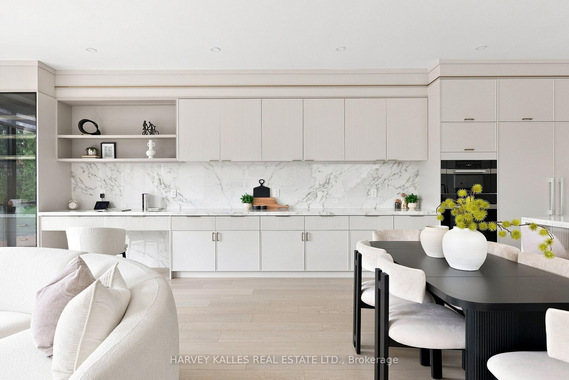 Photo 18 of 176 Briar Hill Avenue, Toronto, Lawrence Park South — HOMEH