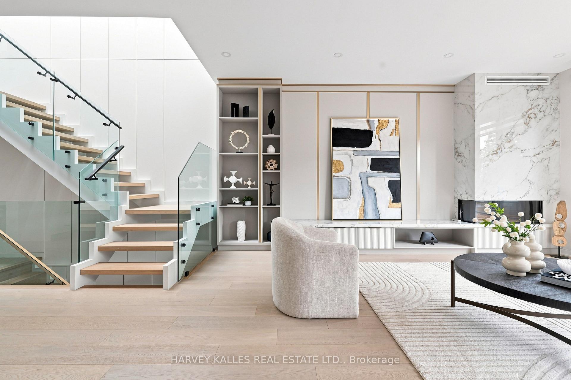 Photo 19 of 176 Briar Hill Avenue, Toronto, Lawrence Park South — HOMEH