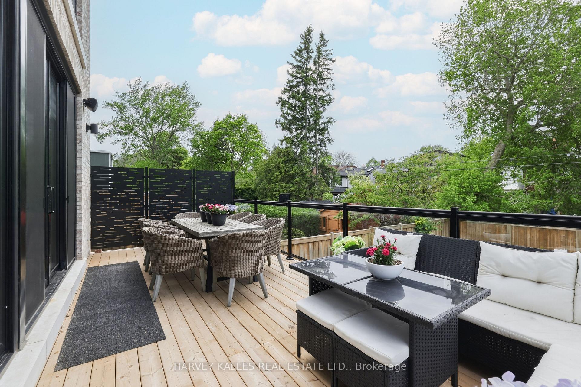 Photo 23 of 176 Briar Hill Avenue, Toronto, Lawrence Park South — HOMEH