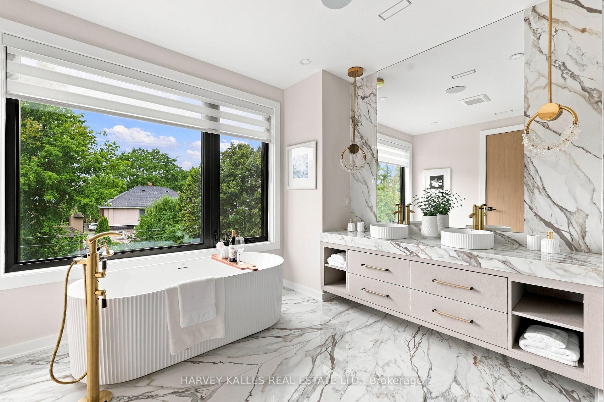 Photo 30 of 176 Briar Hill Avenue, Toronto, Lawrence Park South — HOMEH