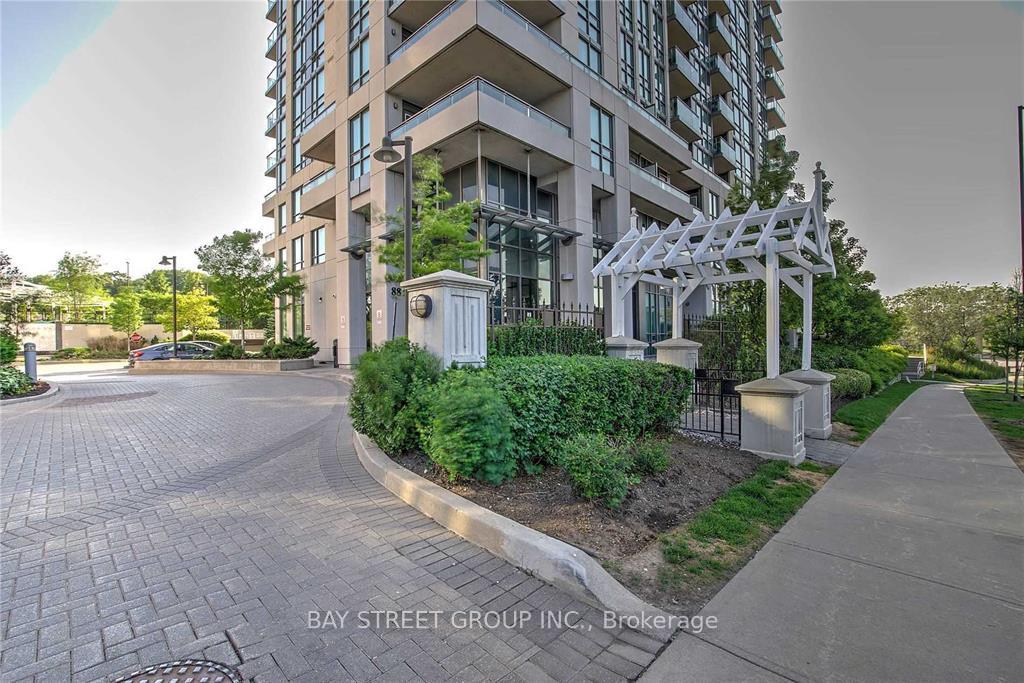 Photo 3 of Unit 2209, 88 Grangeway Avenue, Scarborough, Woburn — HOMEH