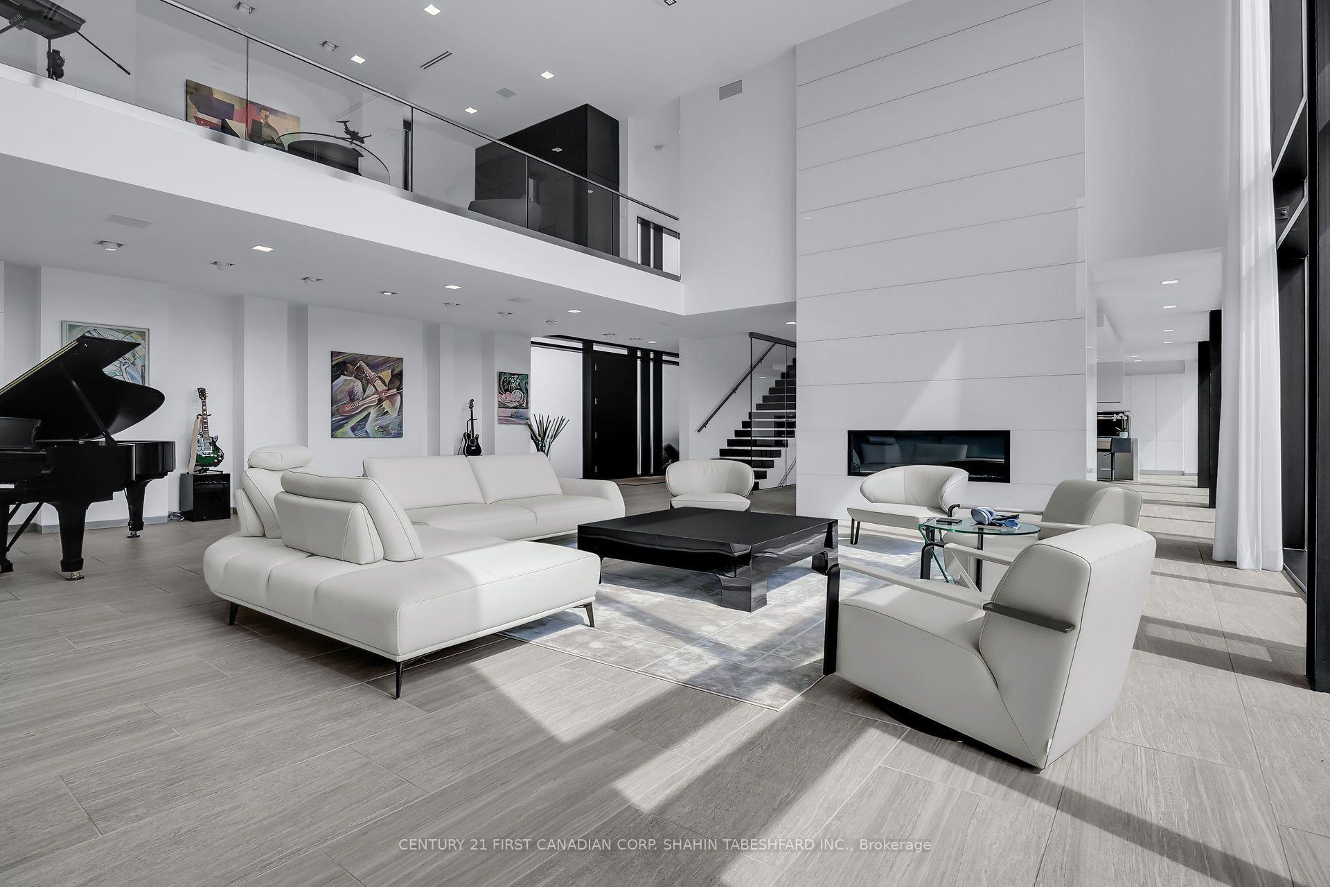 Photo 6 of Unit 2, 756 Riverside Drive, London, North Q — HOMEH