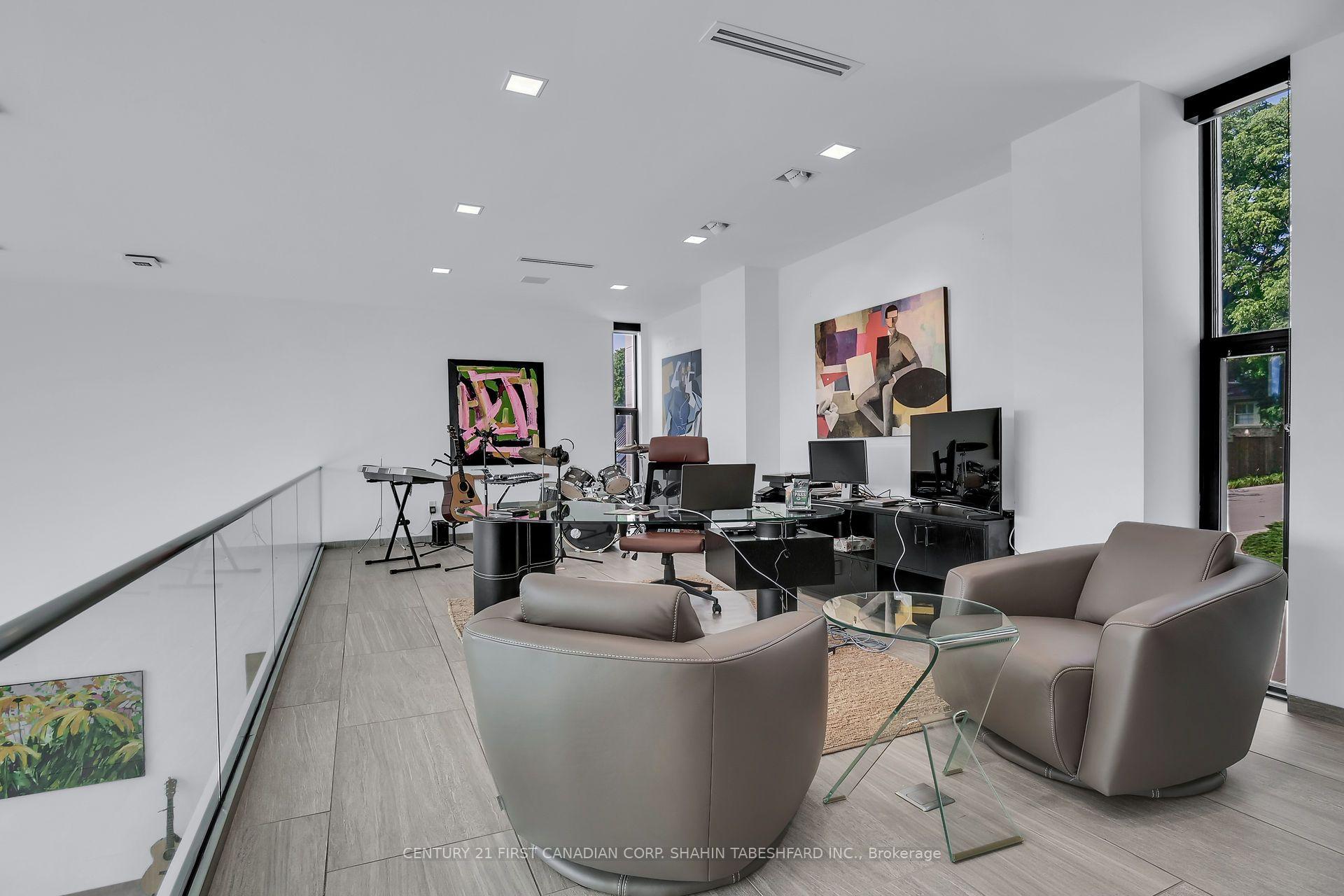 Photo 17 of Unit 2, 756 Riverside Drive, London, North Q — HOMEH