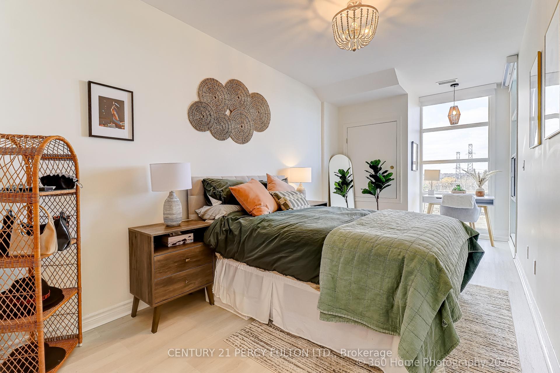 Photo 15 of Unit 604, 1 Leaside Park Drive, Toronto, Thorncliffe Park — HOMEH