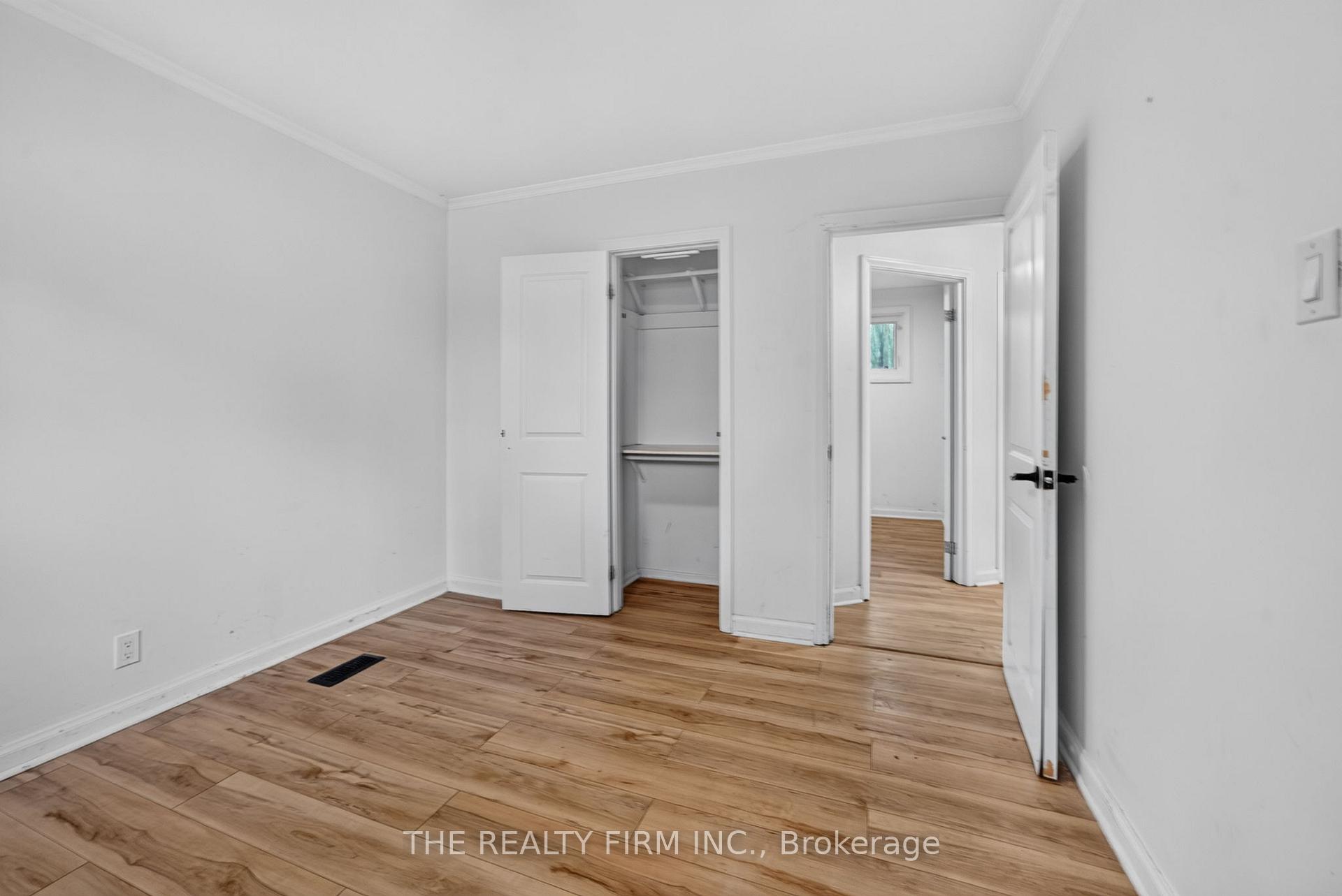 Photo 13 of 24 Fairview Court, London, South H — HOMEH