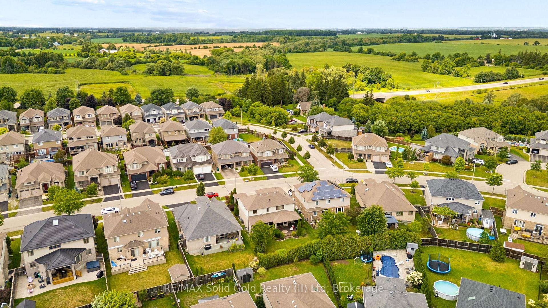 Photo 3 of 195 Townsend Drive, Woolwich, Breslau — HOMEH