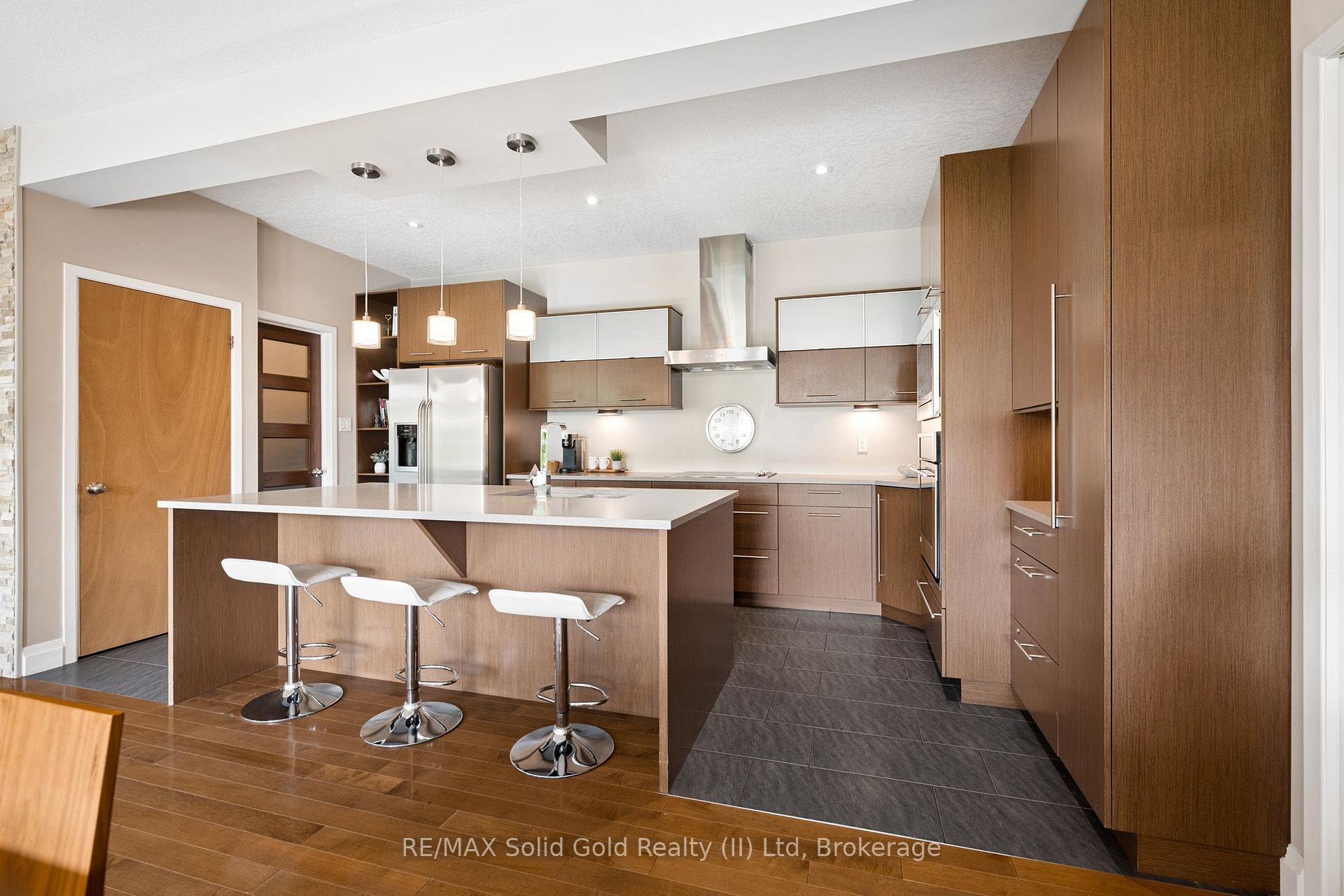 Photo 23 of 195 Townsend Drive, Woolwich, Breslau — HOMEH