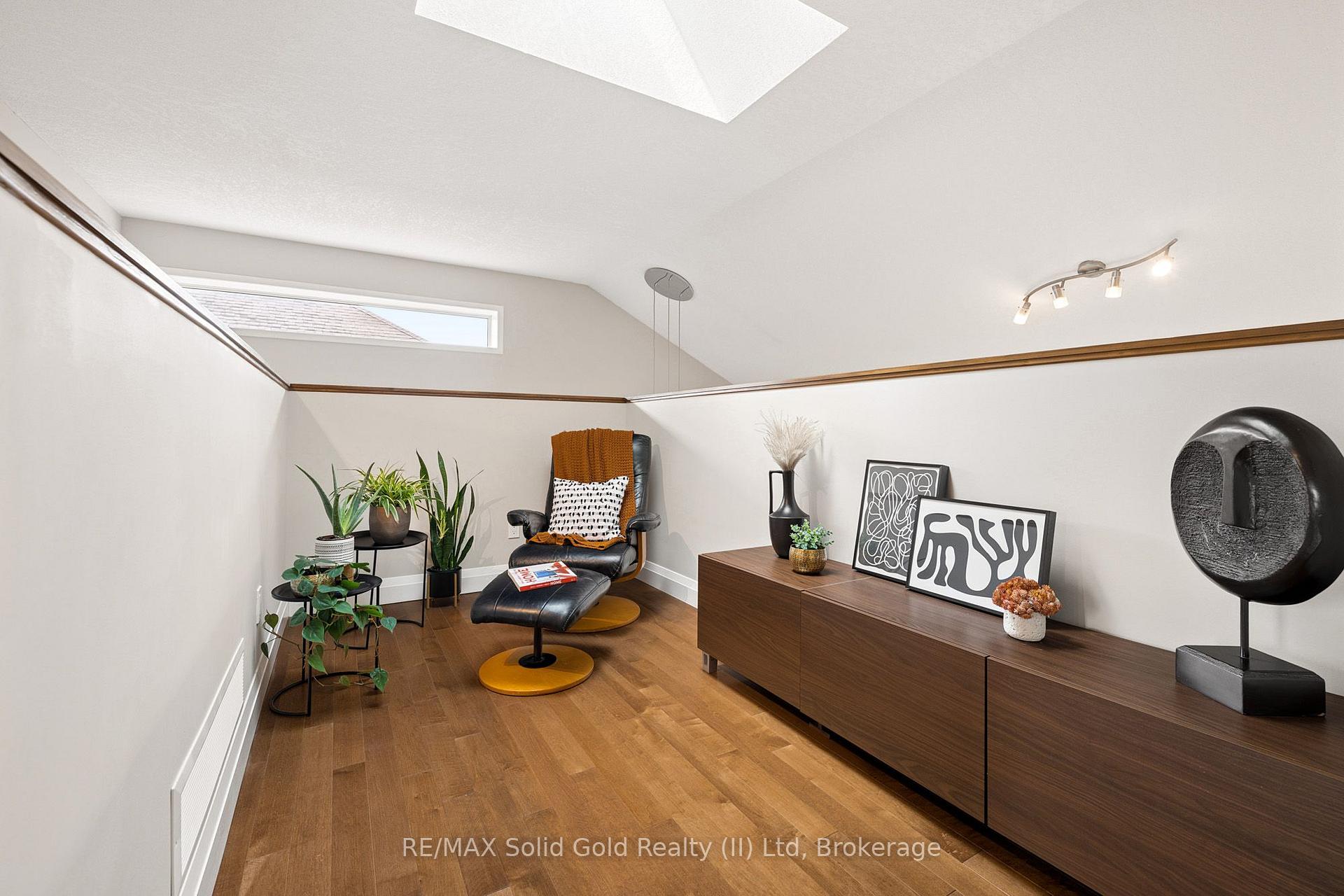Photo 29 of 195 Townsend Drive, Woolwich, Breslau — HOMEH