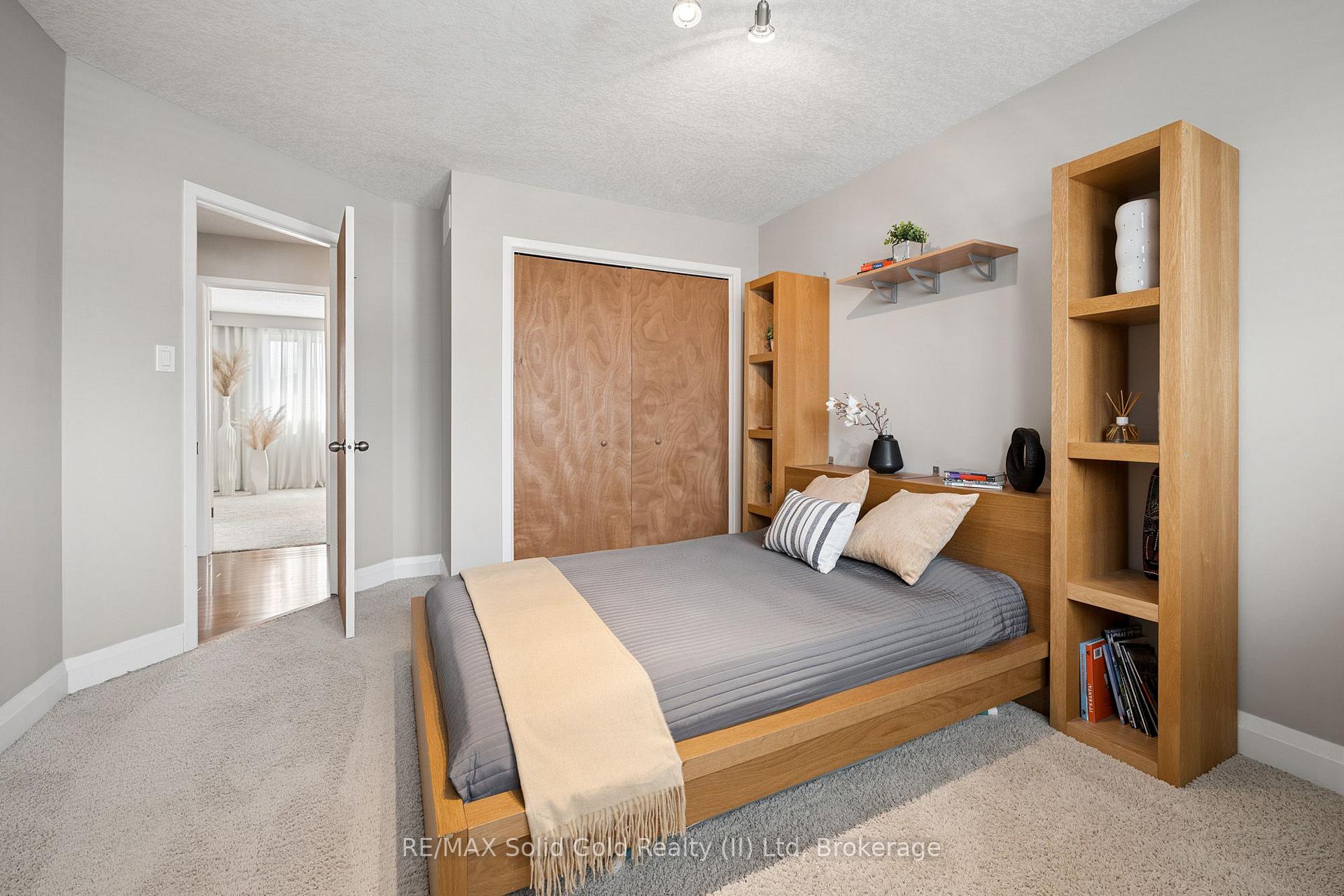 Photo 33 of 195 Townsend Drive, Woolwich, Breslau — HOMEH