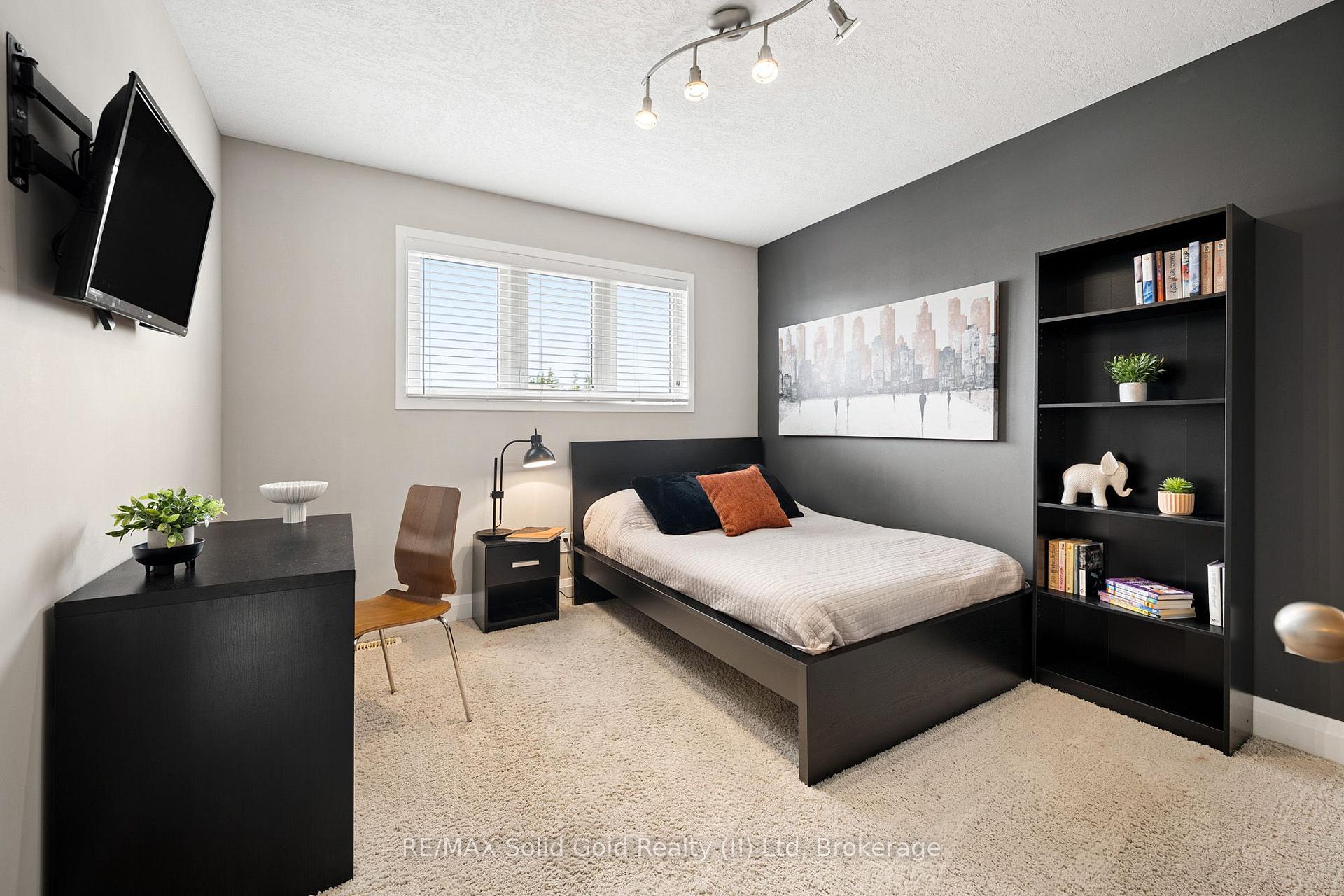 Photo 34 of 195 Townsend Drive, Woolwich, Breslau — HOMEH