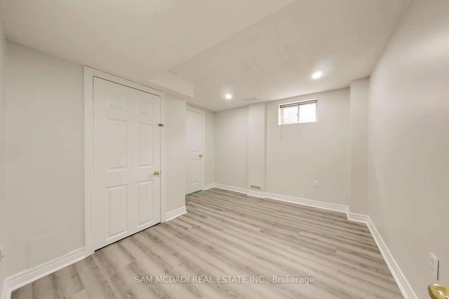 Photo 9 of 19 Sterritt Drive, Brampton, Fletcher's West — HOMEH
