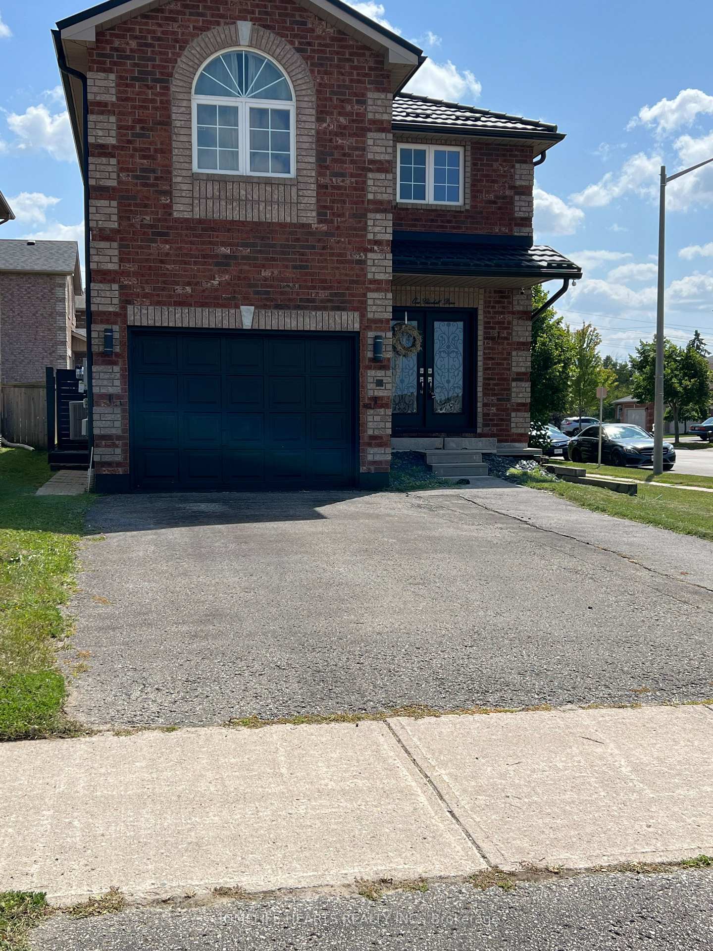 Photo 1 of 1 Glenhill Drive, Barrie, Painswick South — HOMEH