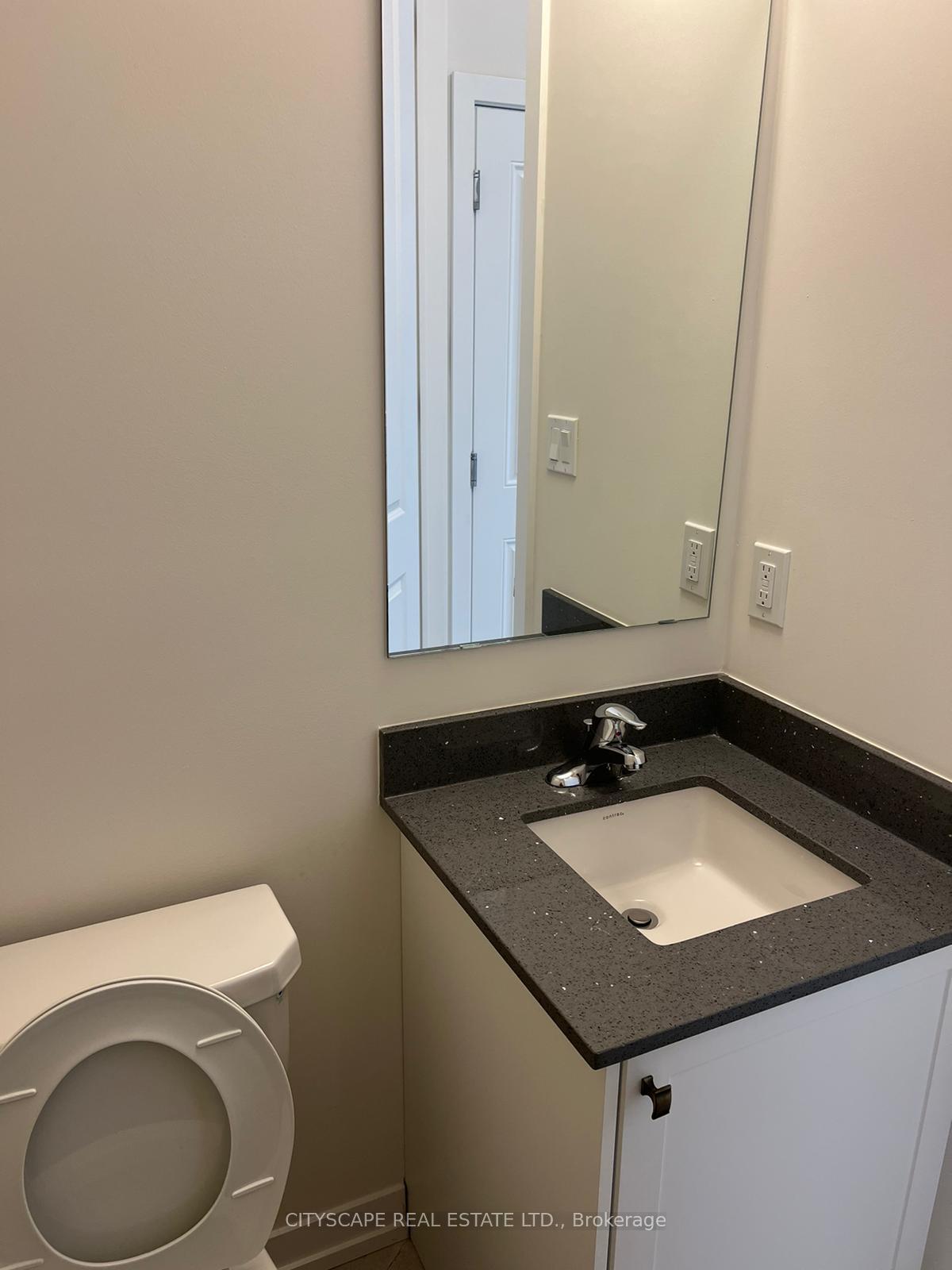 Photo 24 of 1470 Rose Way, Milton, Cobban — HOMEH