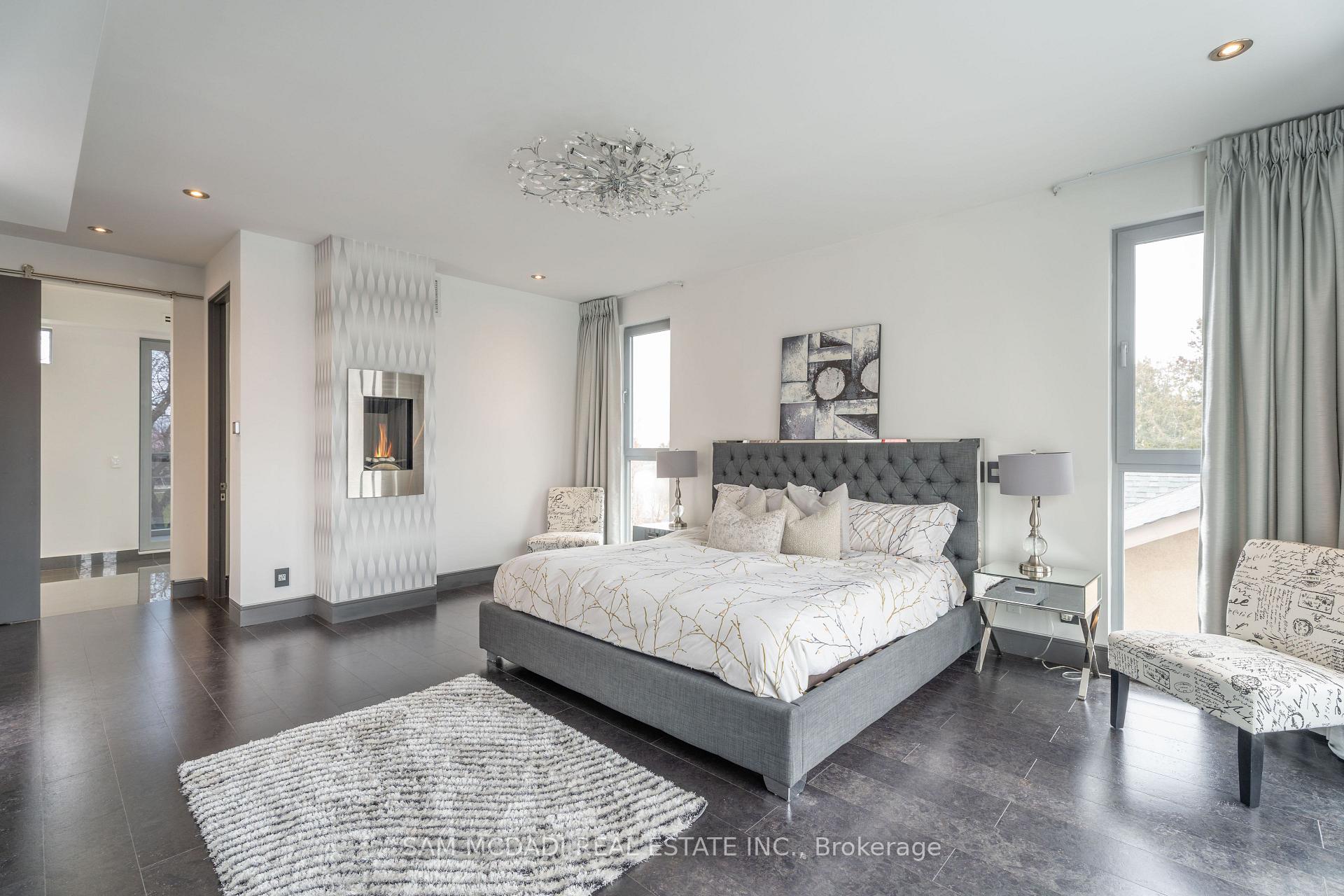 Photo 26 of 852 Goodwin Road, Mississauga, Lakeview — HOMEH