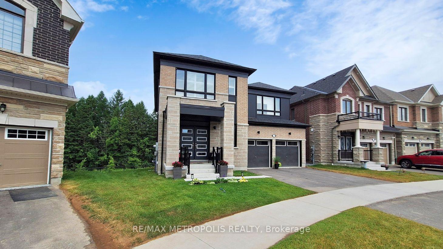 Photo 1 of Unit Basement, 1428 Mockingbird Square, Pickering, Rural Pickering — HOMEH