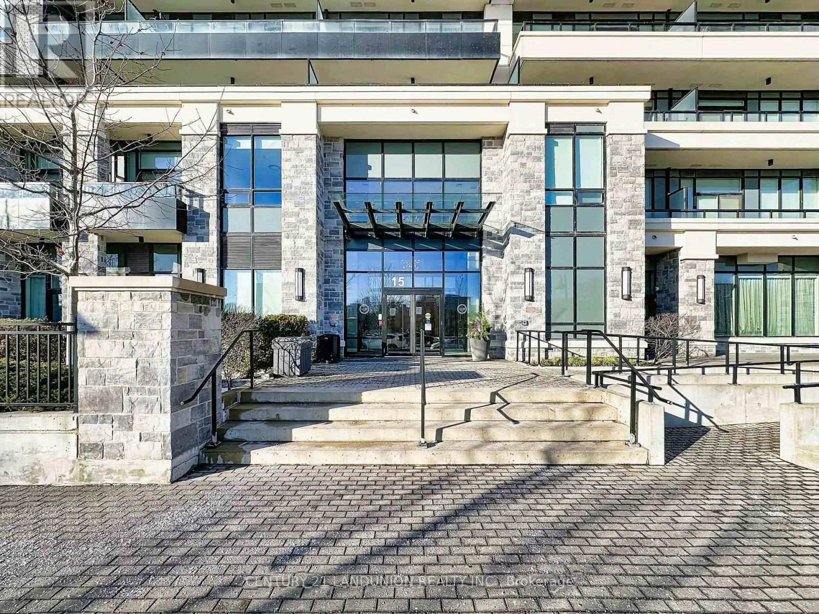 Photo 2 of Unit 605, 15 Water Walk Drive, Markham, Unionville — HOMEH