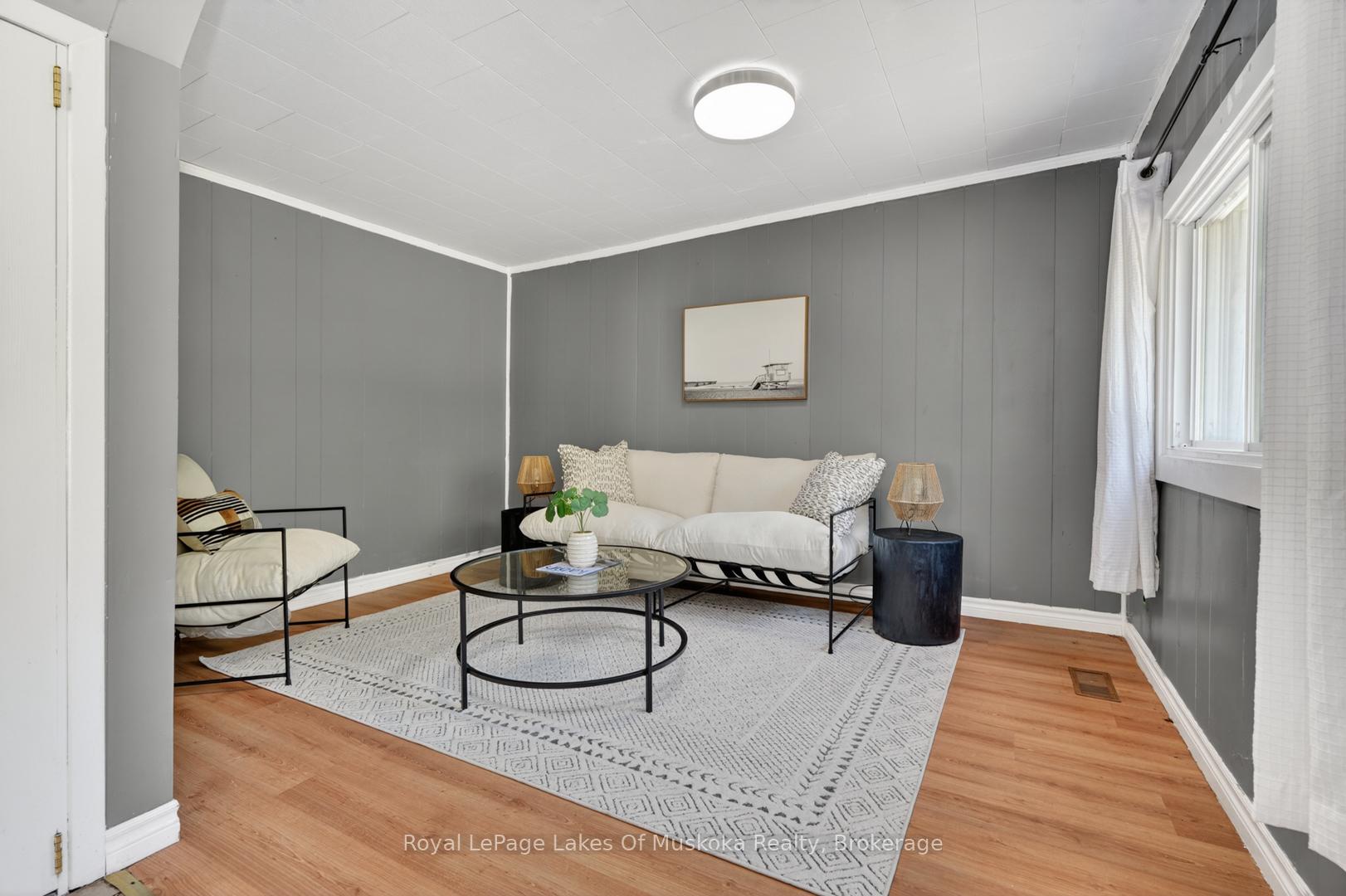 Photo 4 of 1018 Sniders Bay Road, Gravenhurst, Muskoka (S) — HOMEH